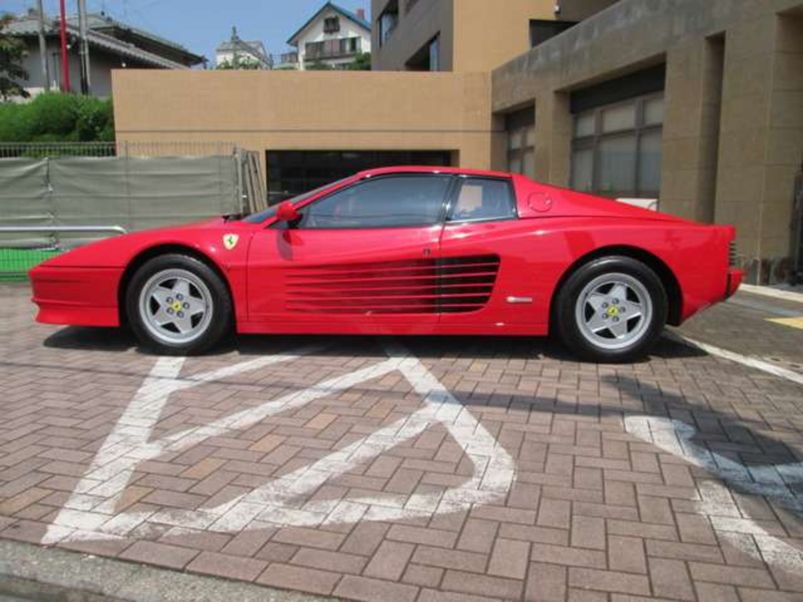 Ferrari Testarossa (photo: 7)