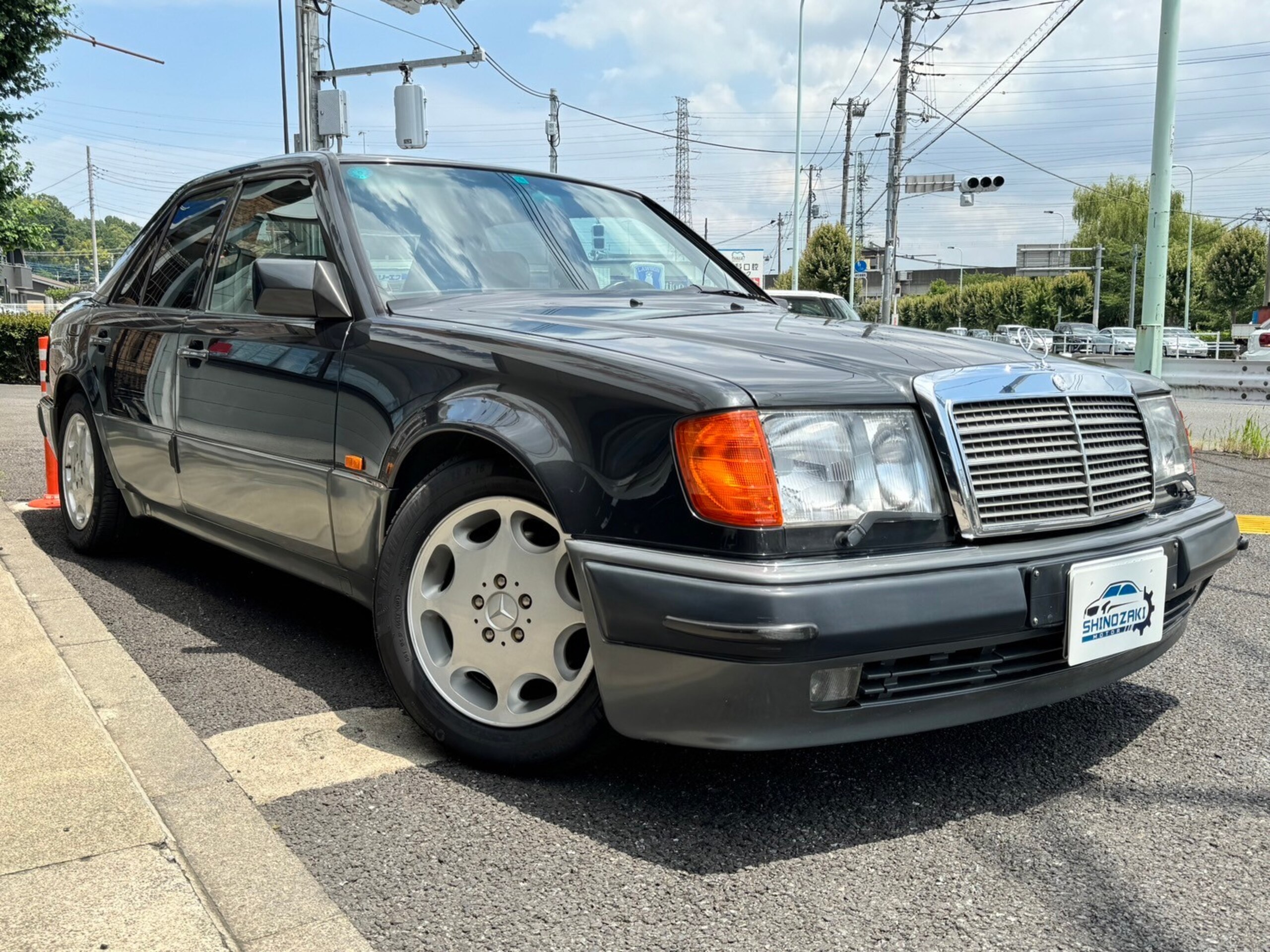 Mercedes Benz E500