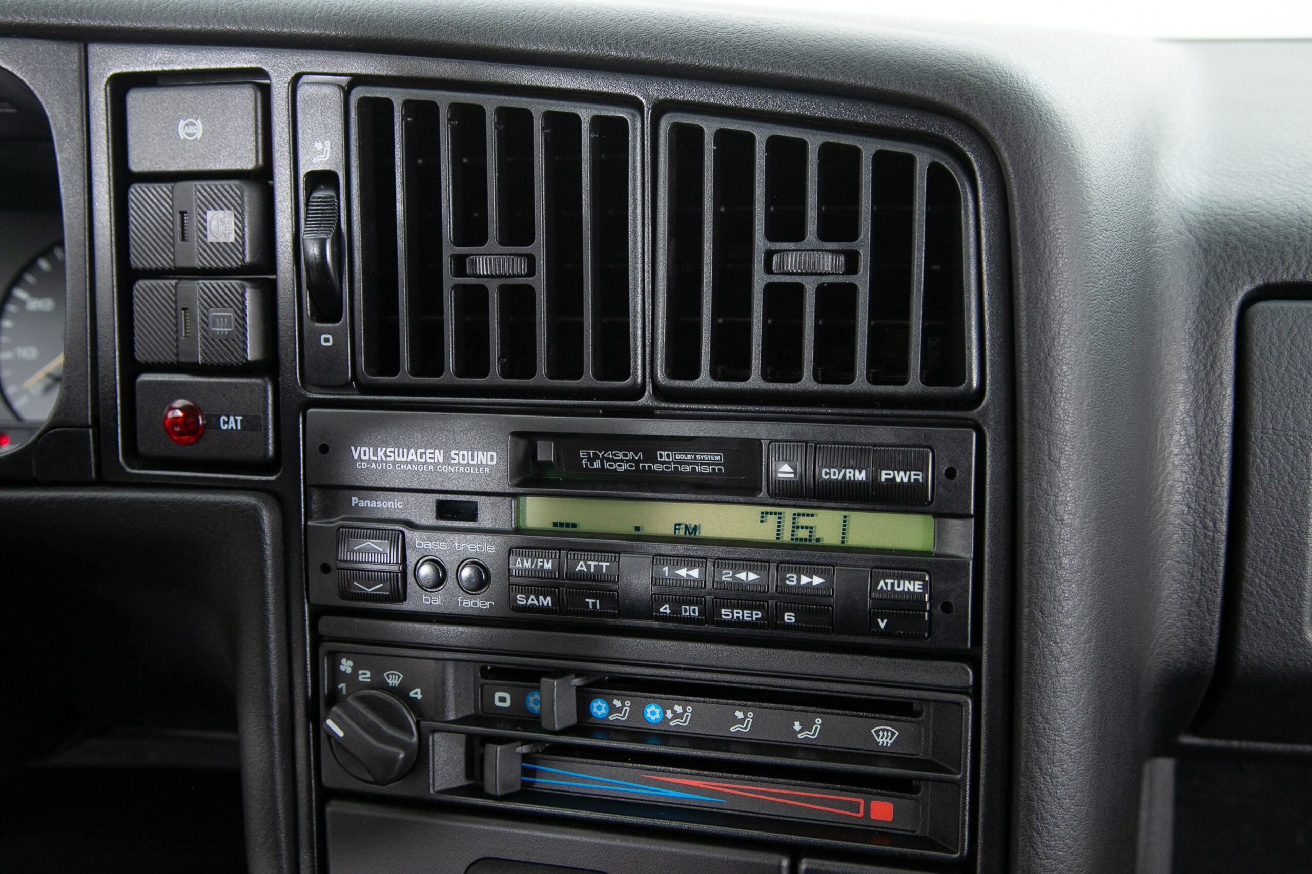 Other Volkswagen Corrado G60 (photo: 10)