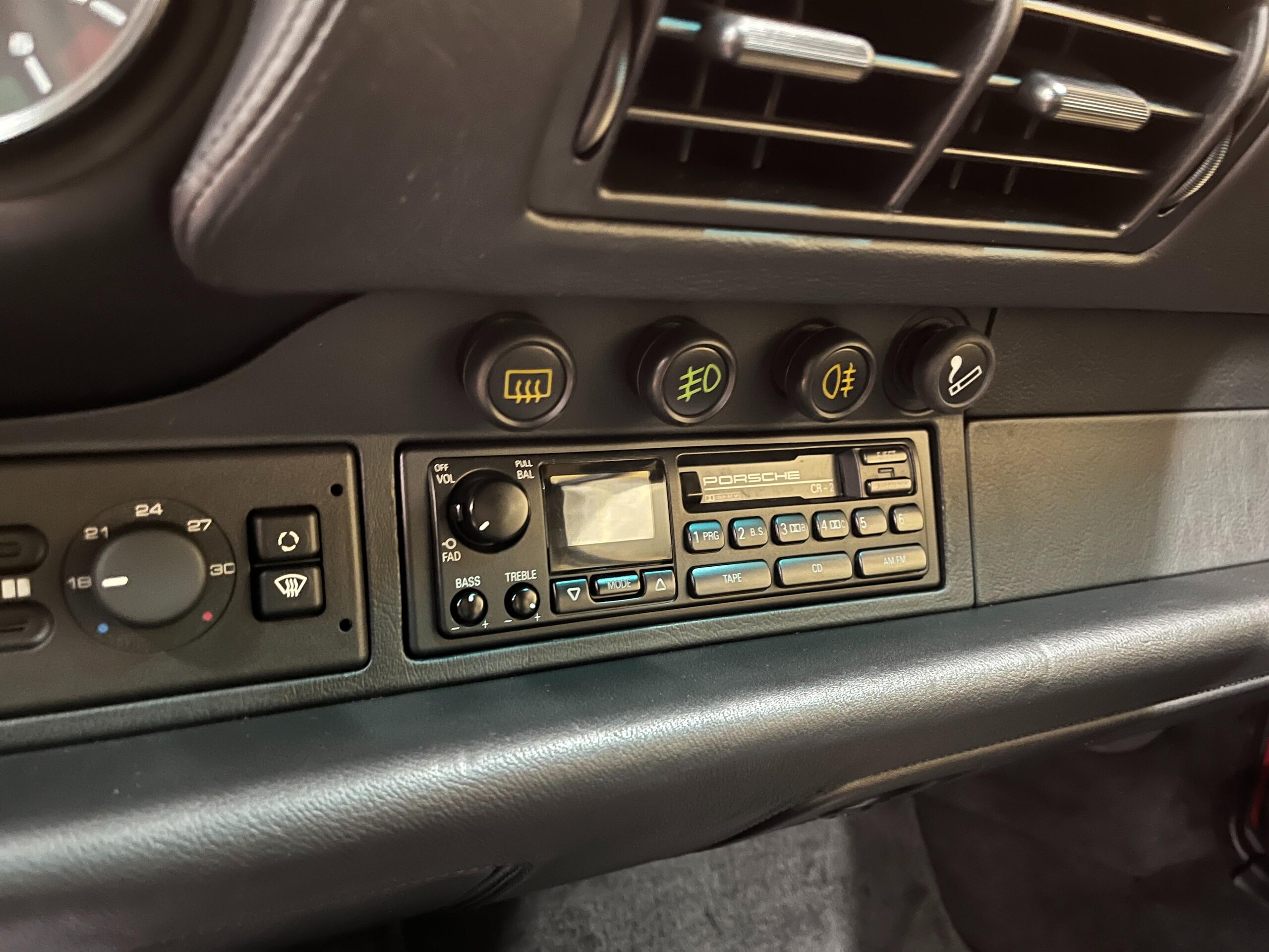 Porsche 911 Turbo (photo: 14)