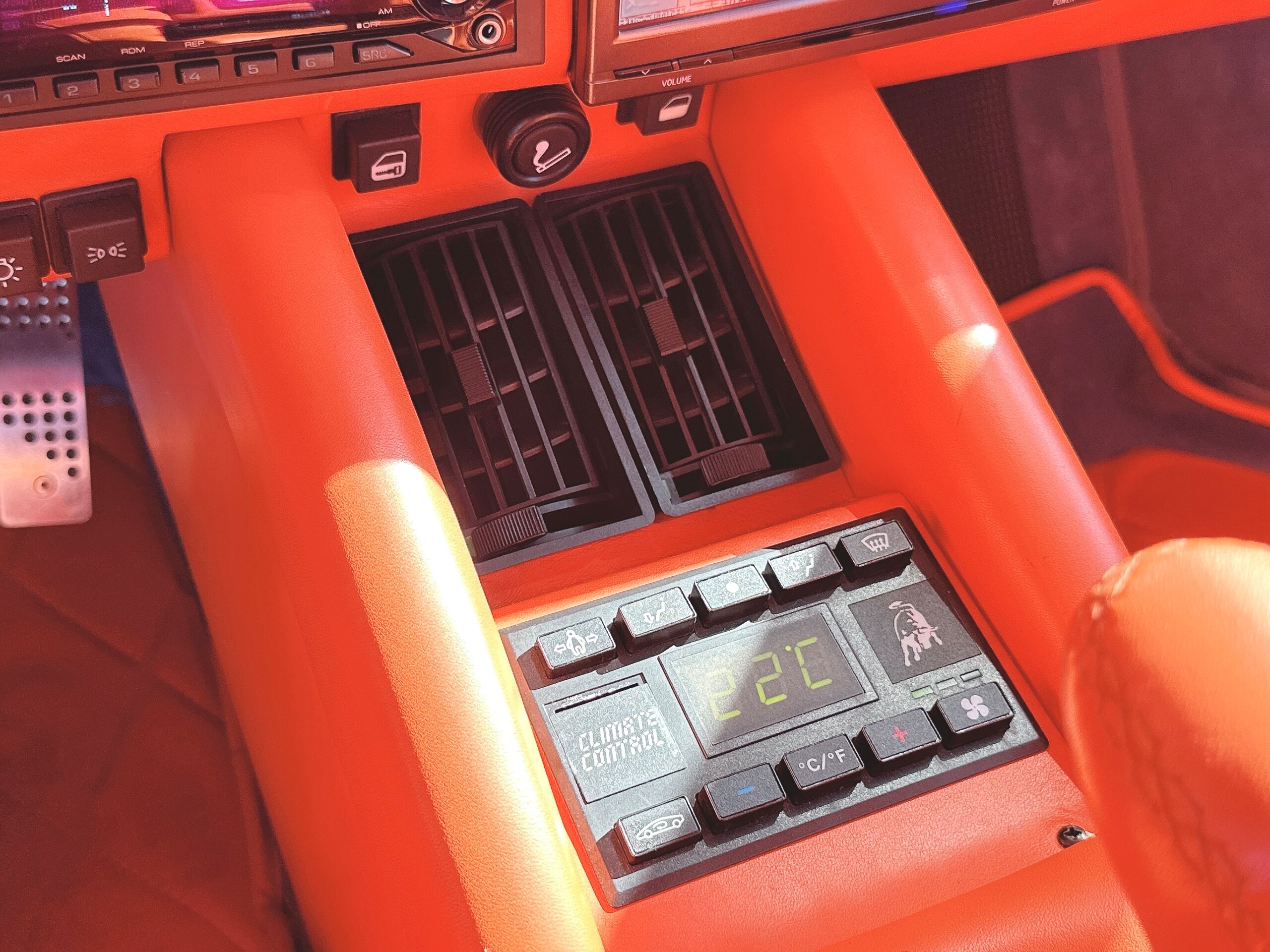 Lamborghini Countach Anniversary Edition (photo: 11)