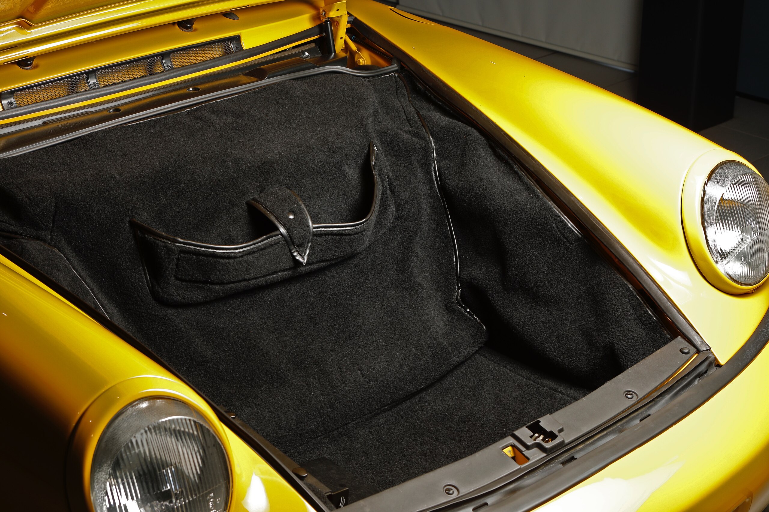 Porsche 911 Speedster (photo: 16)