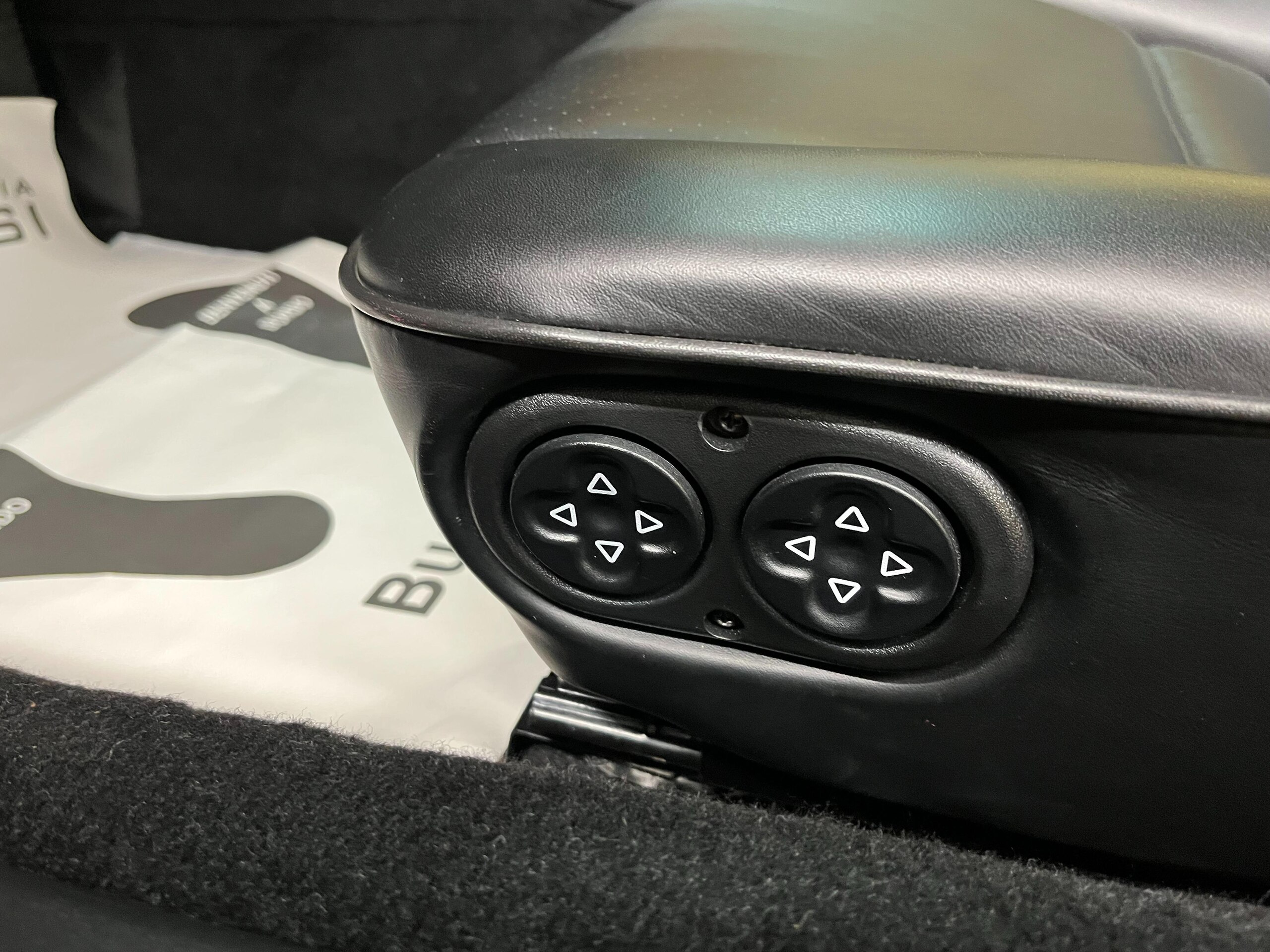 Porsche 911 Turbo (photo: 10)