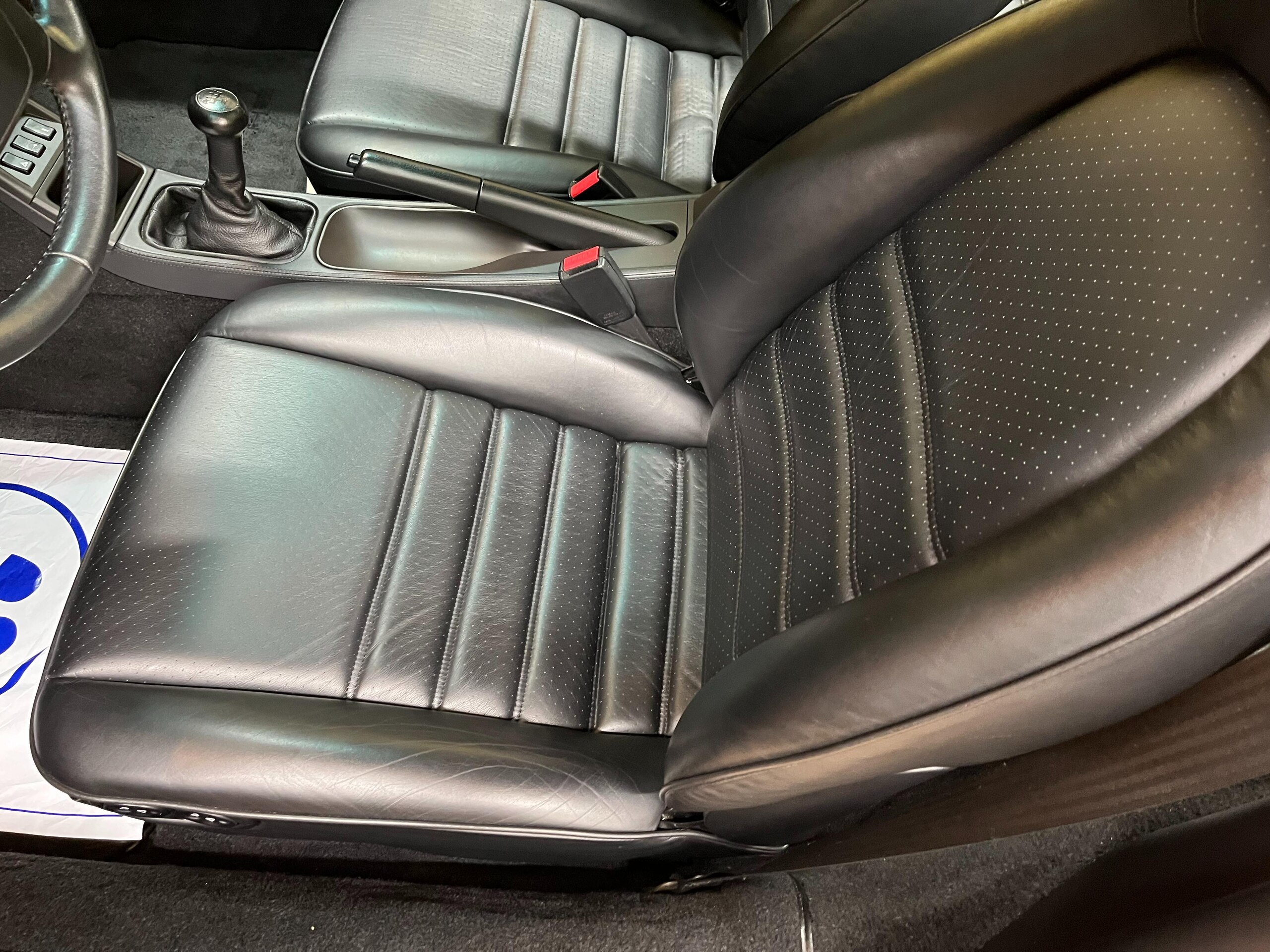 Porsche 911 Turbo (photo: 9)