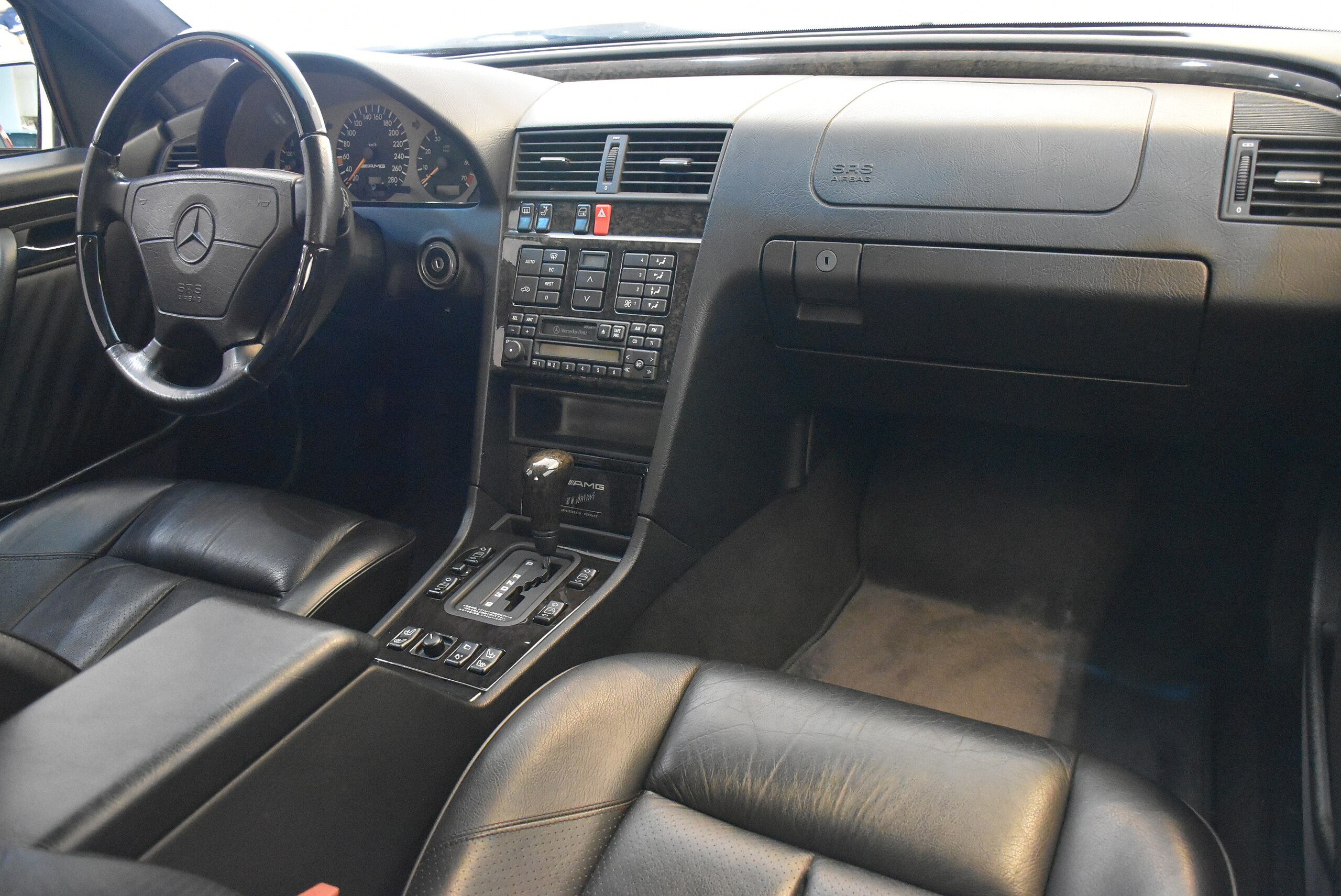 Mercedes Benz C36 AMG (photo: 8)