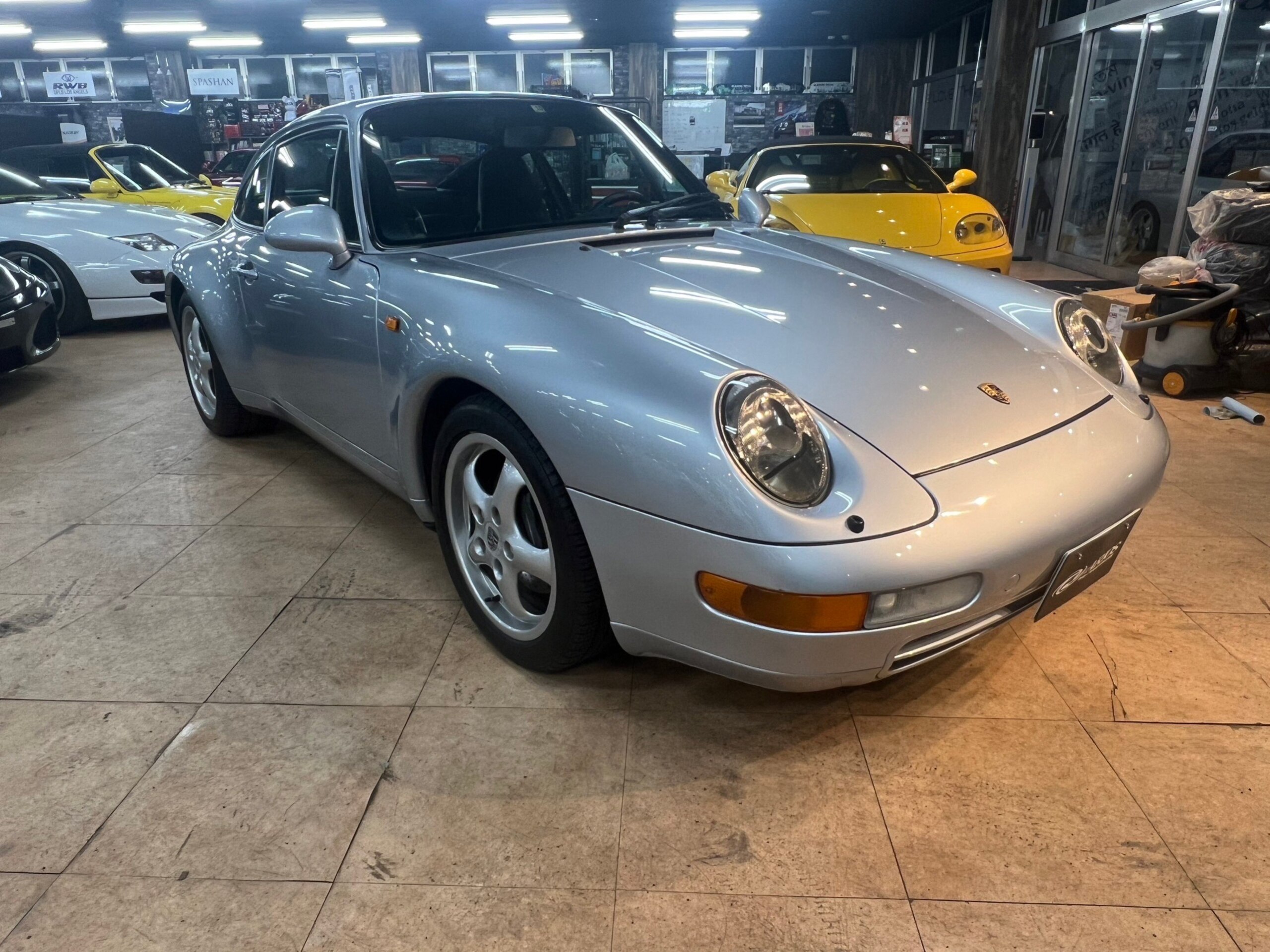 Porsche 911 Carrera (photo: 2)