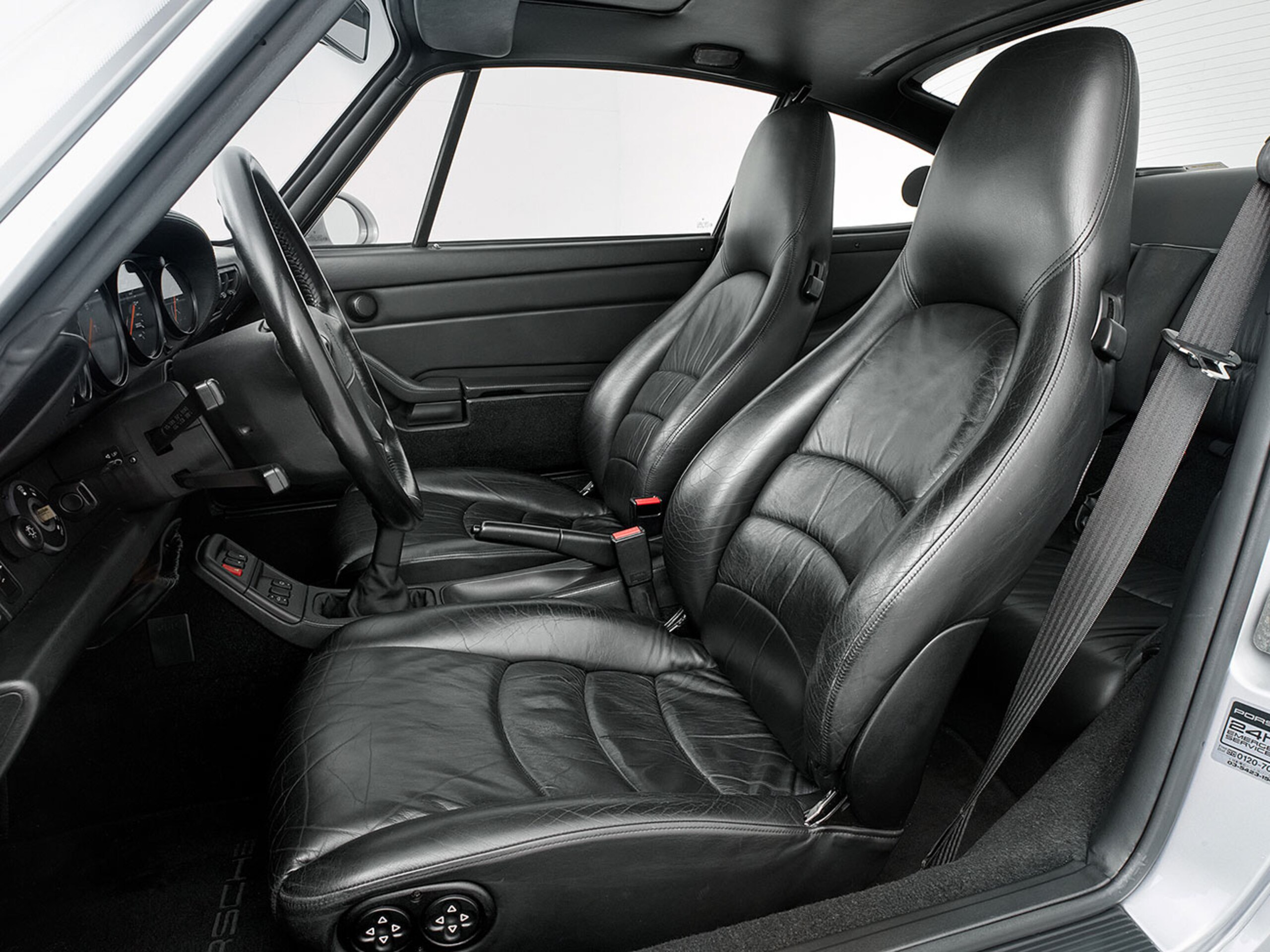 Porsche 911 Turbo (photo: 4)