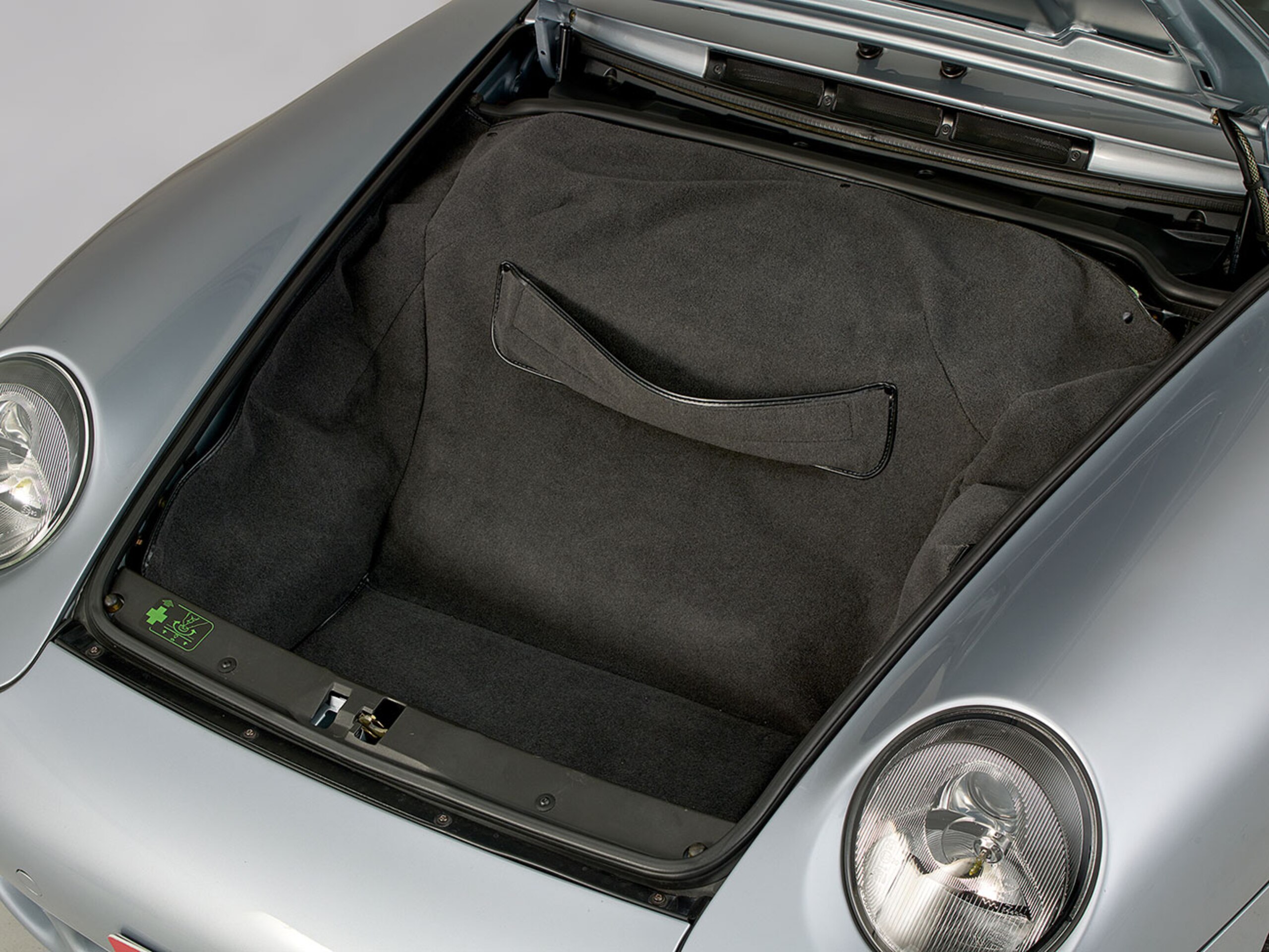 Porsche 911 Turbo (photo: 12)