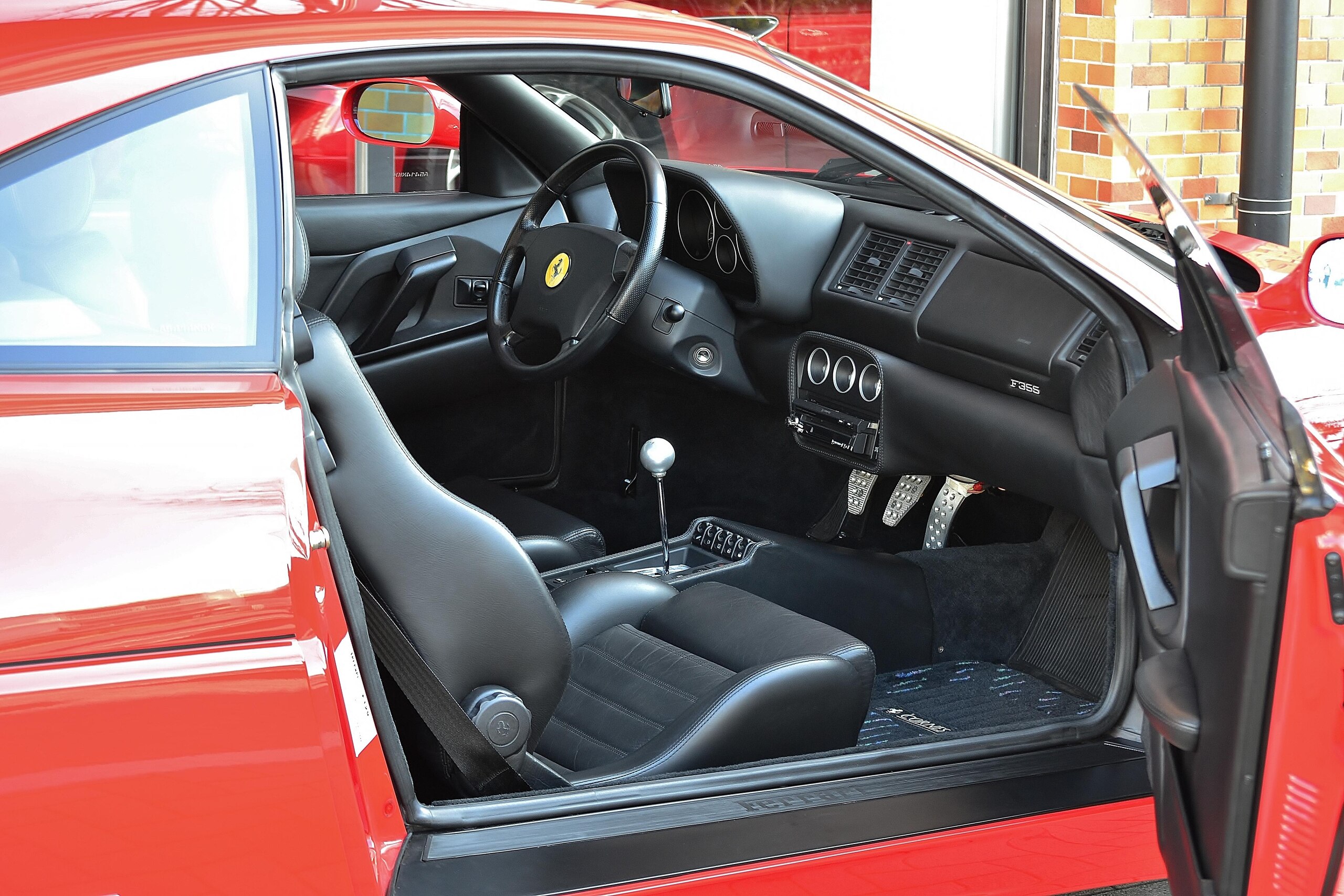 Ferrari F355 Berlinetta (photo: 14)