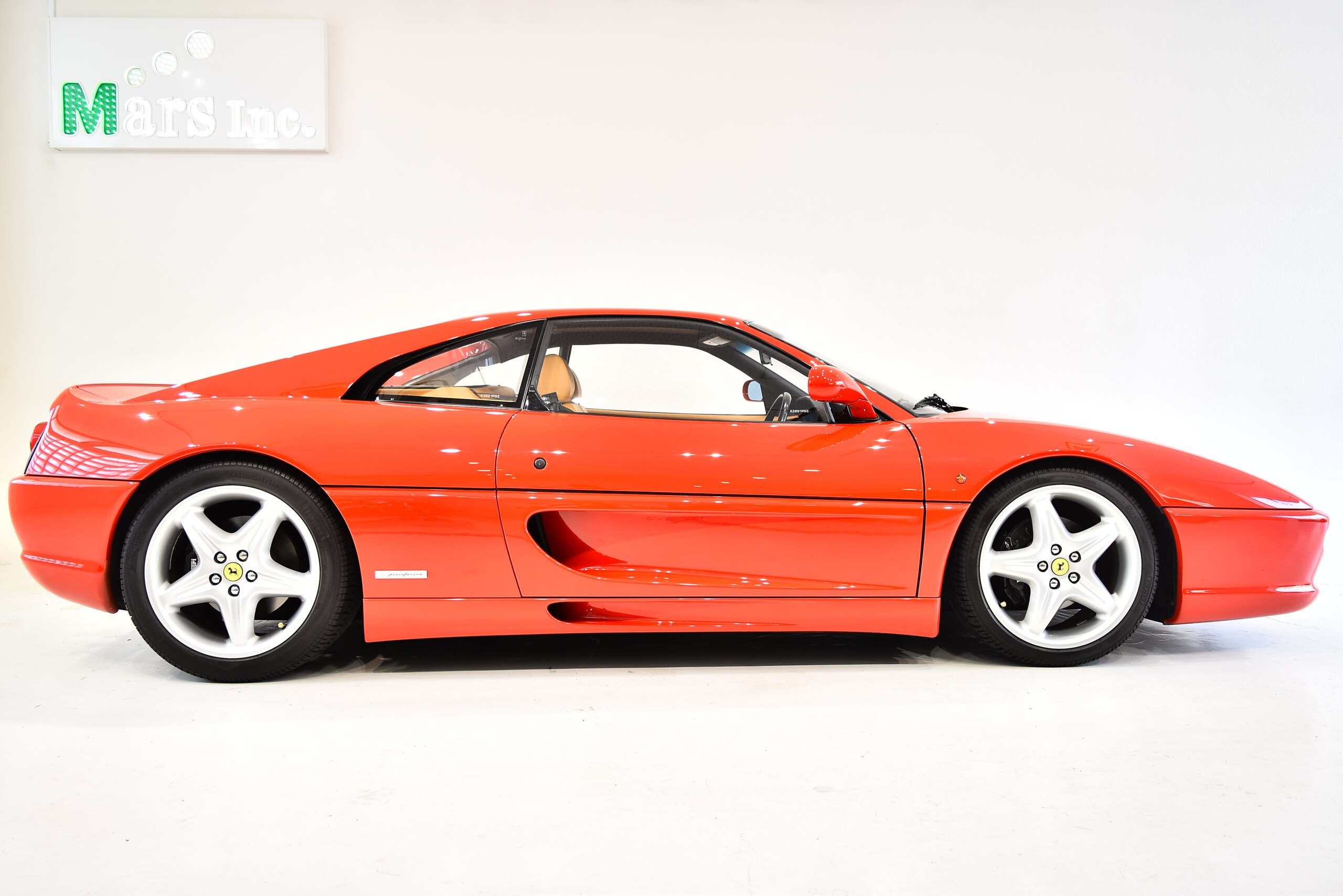 Ferrari F355 Berlinetta (photo: 4)