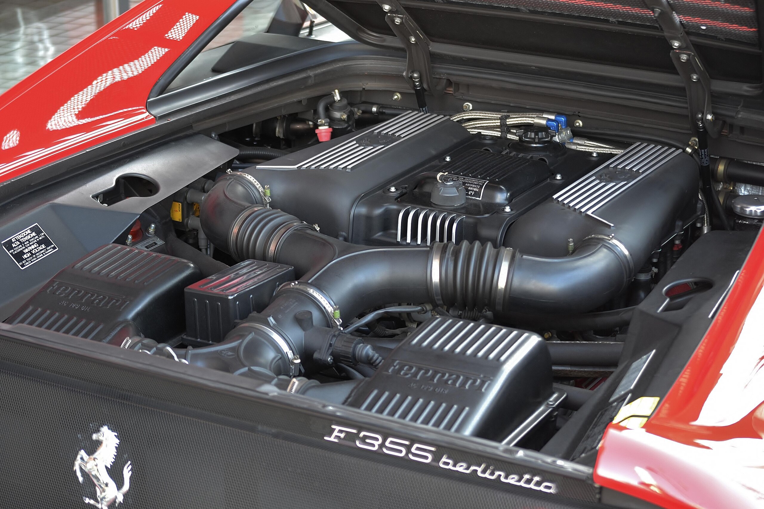 Ferrari F355 Berlinetta (photo: 19)