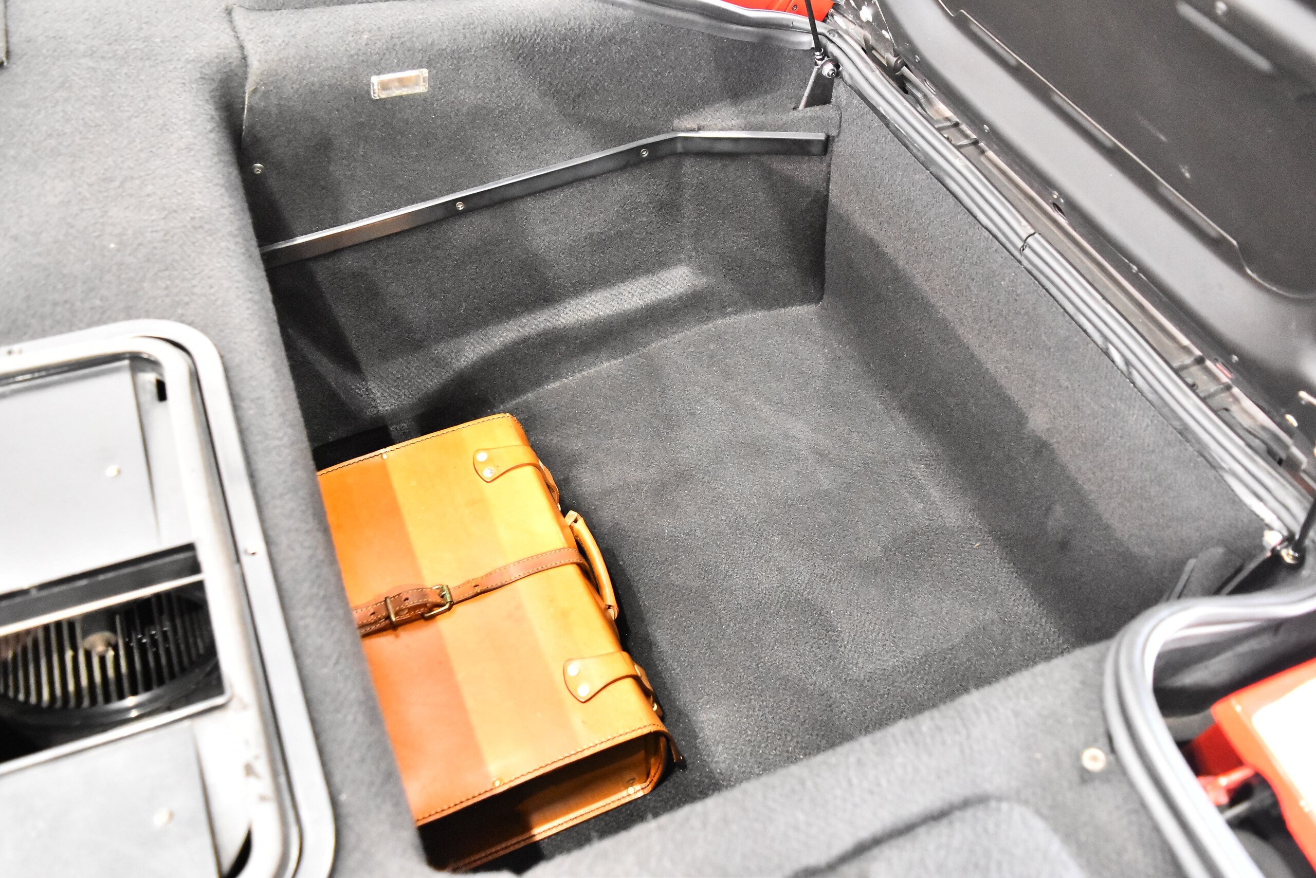 Ferrari F355 Berlinetta (photo: 17)