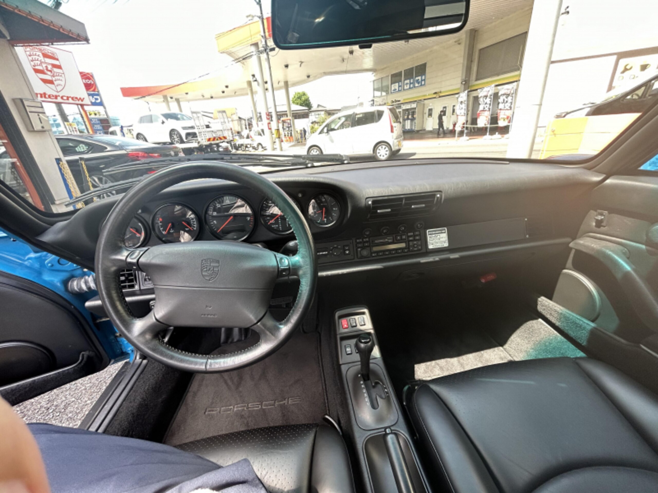 Porsche 911 Carrera (photo: 8)