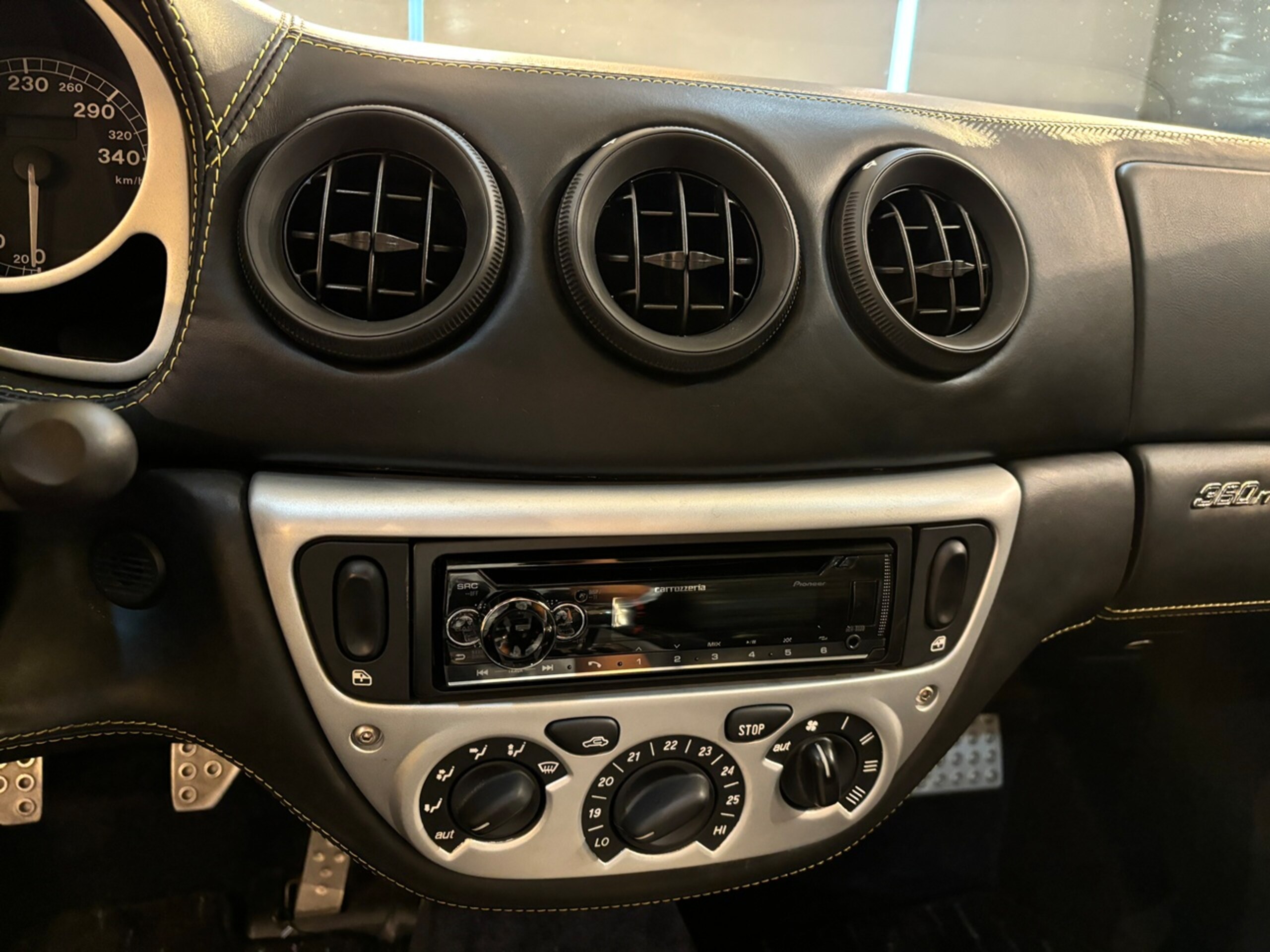 Ferrari 360 Modena (photo: 12)