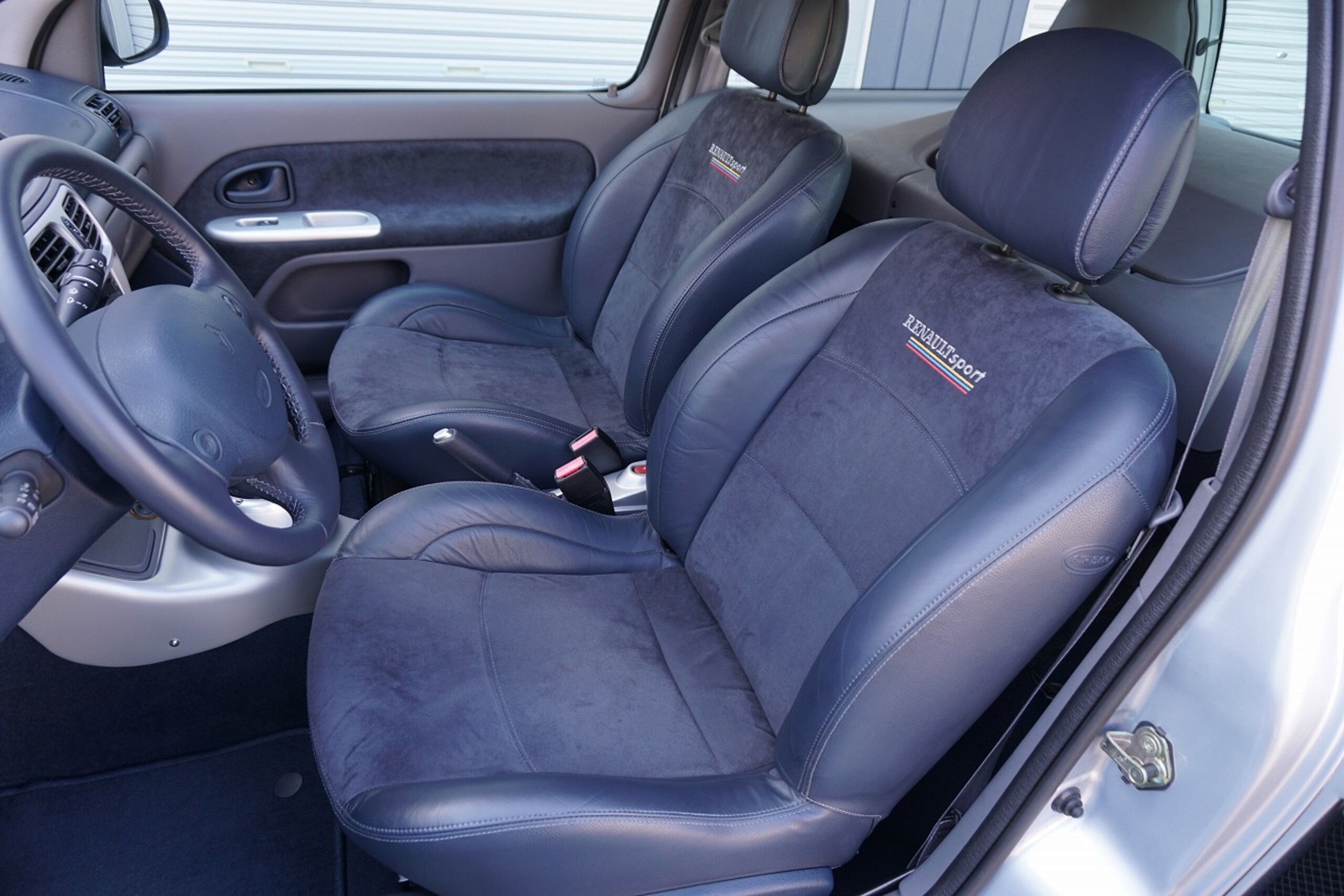 Other Renault Sport V6 (photo: 7)