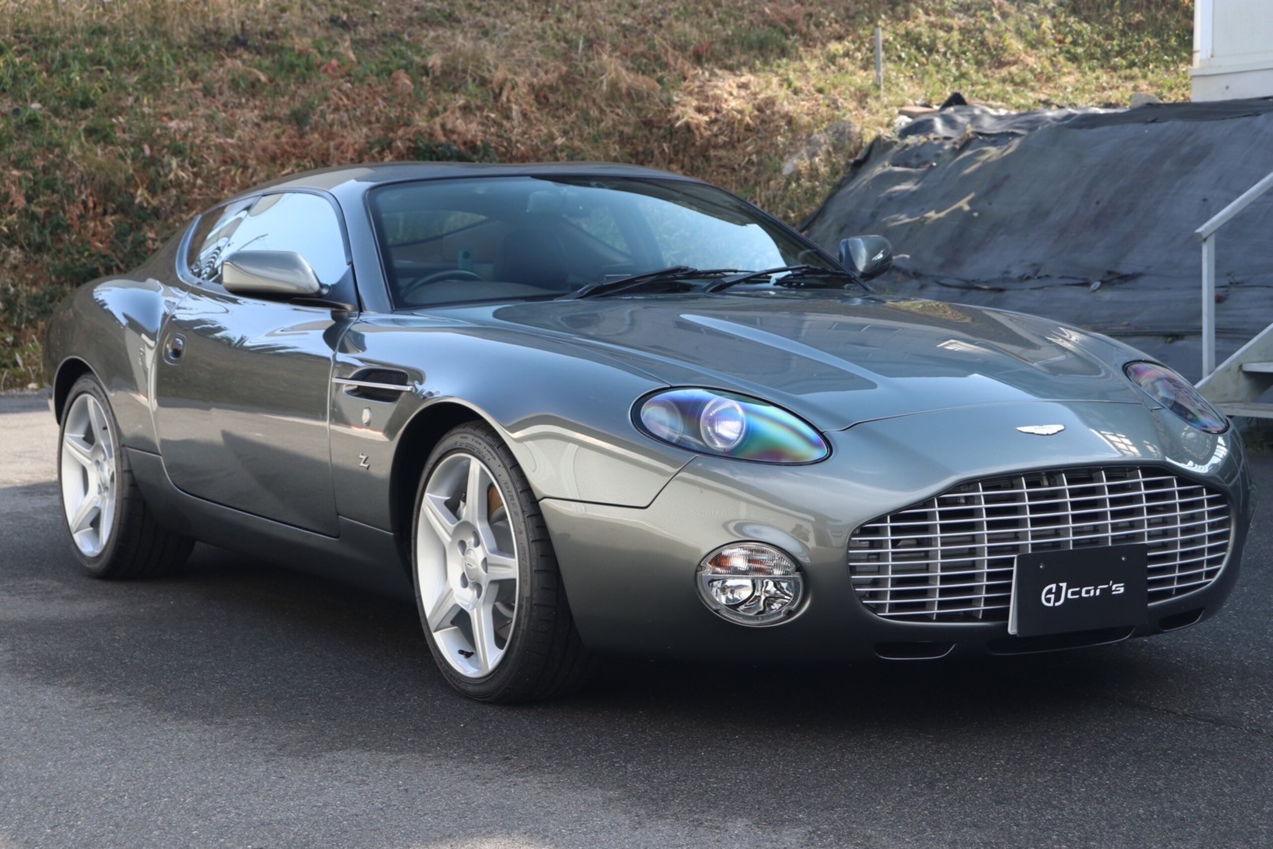 Aston Martin DB7 Zagato (photo: 2)