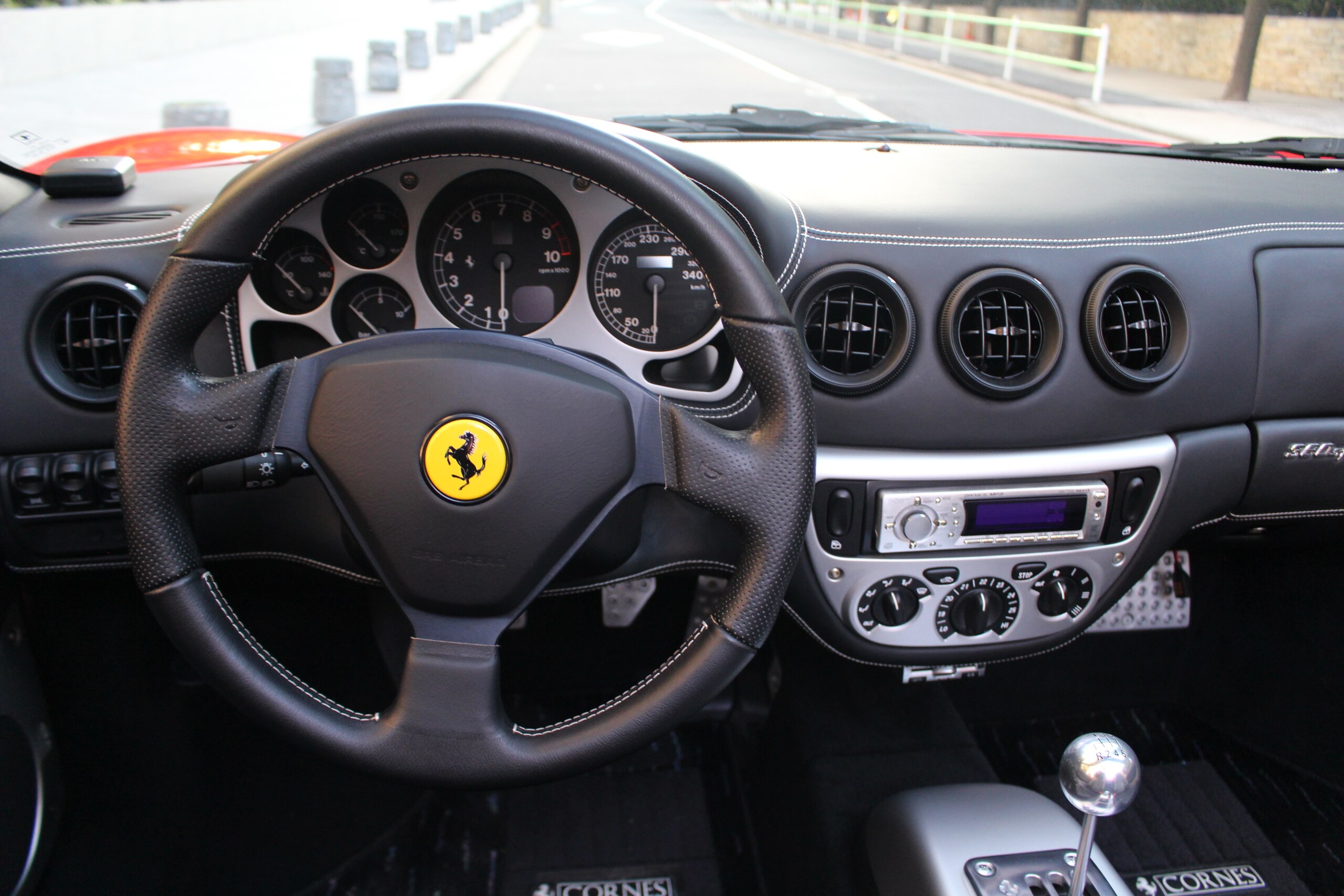 Ferrari 360 Spider (photo: 8)
