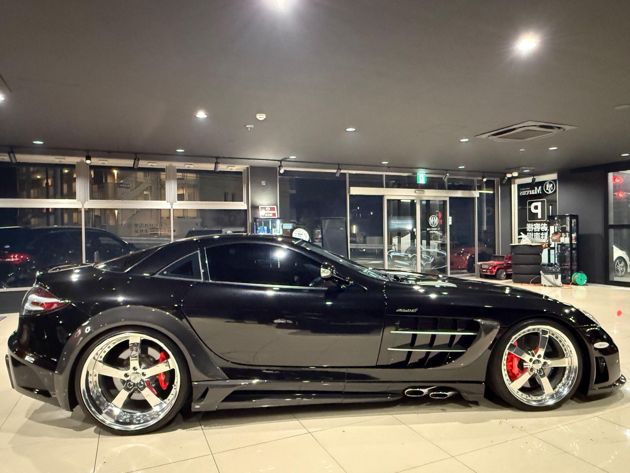 Mercedes Benz SLR McLaren (photo: 3)