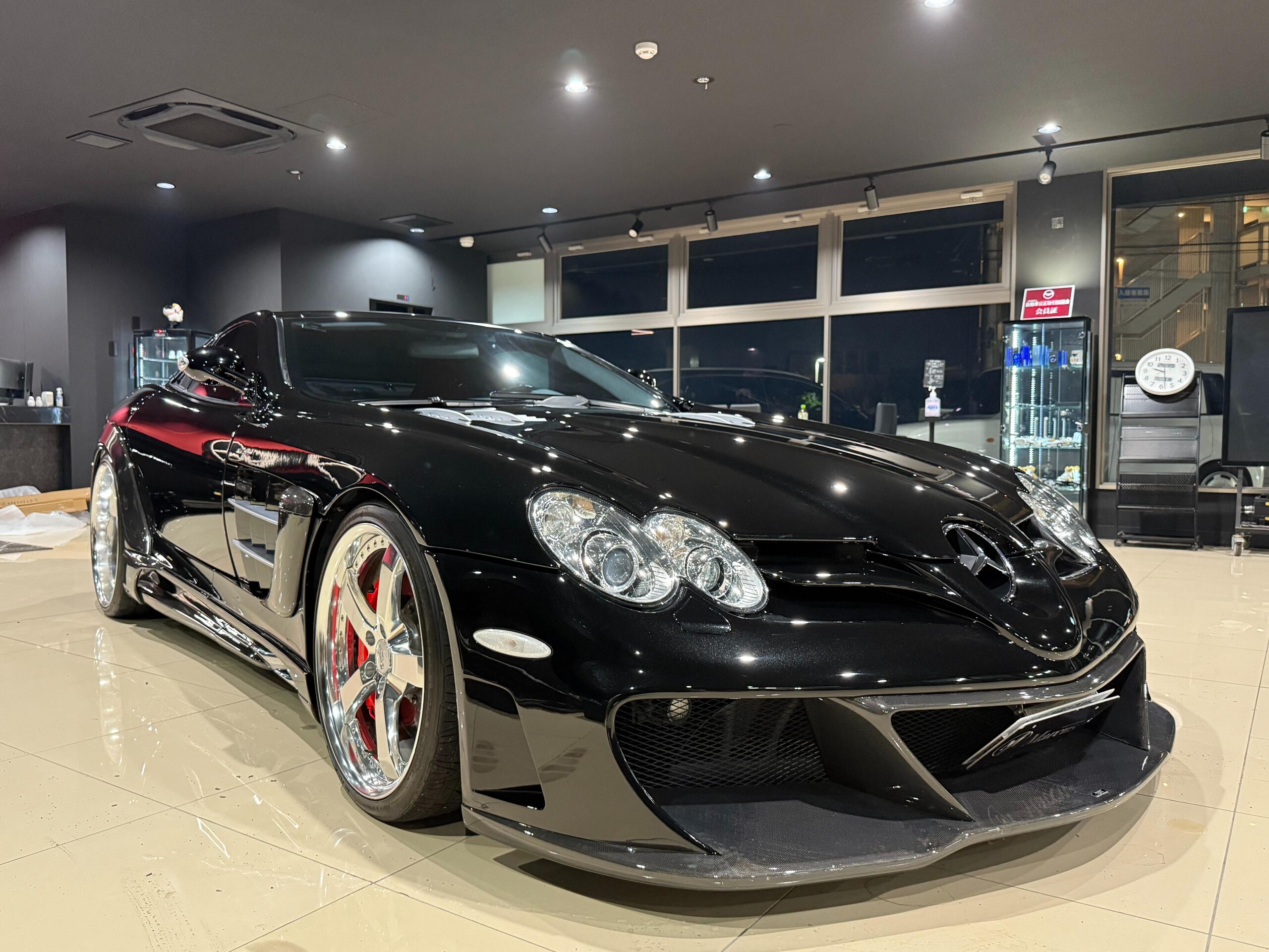Mercedes Benz SLR McLaren (photo: 2)