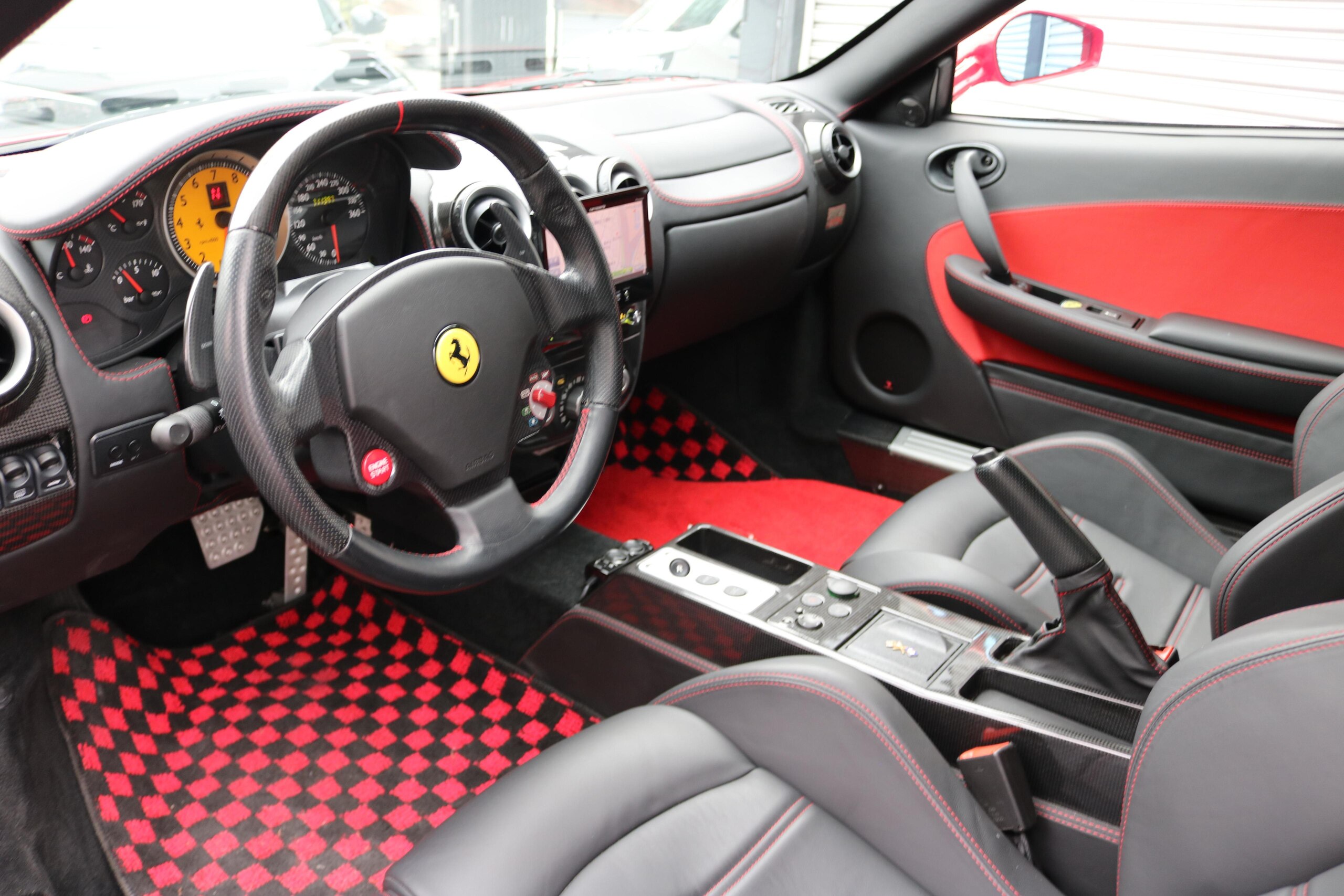 Ferrari F430 (photo: 8)