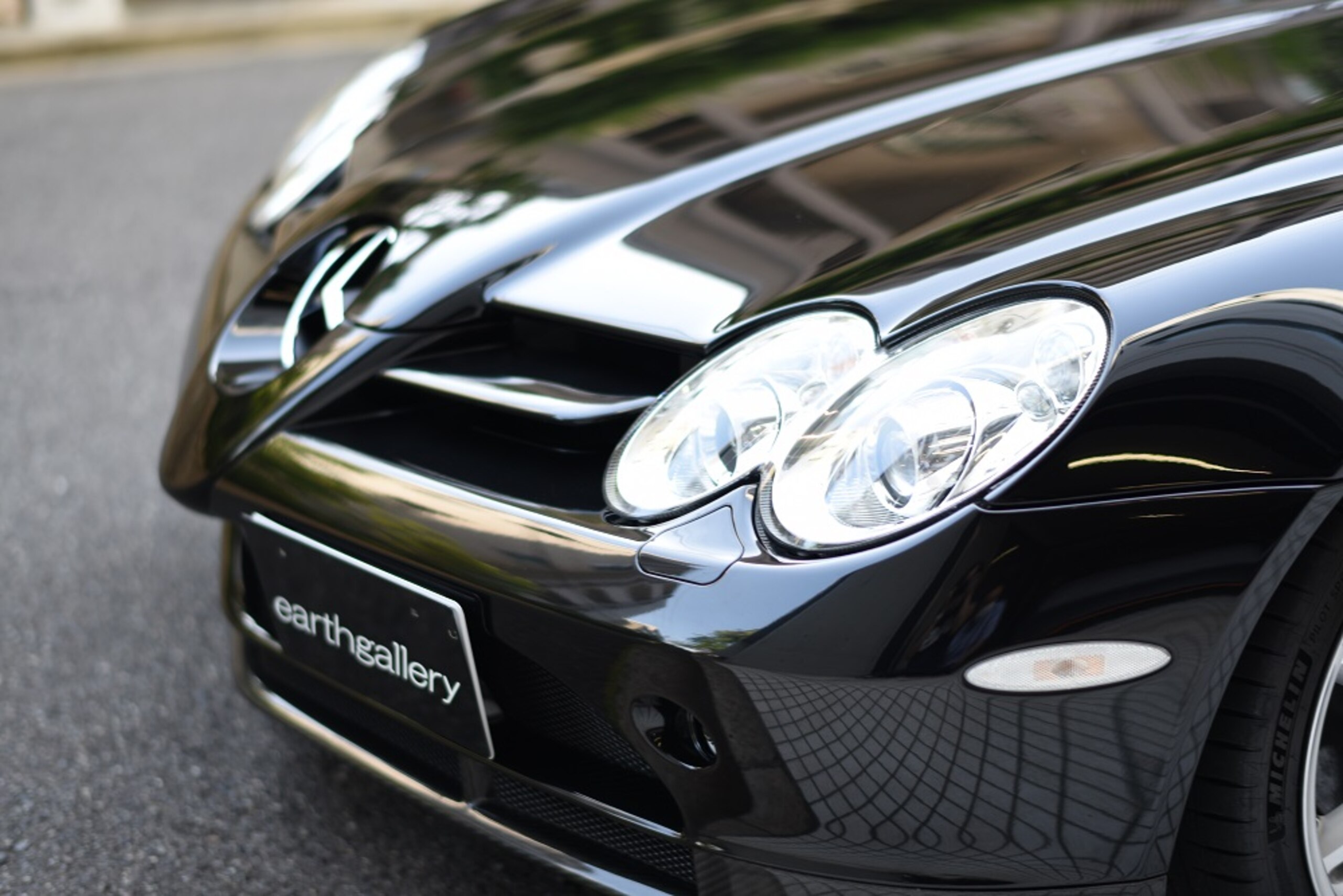 Mercedes Benz SLR McLaren (photo: 1)