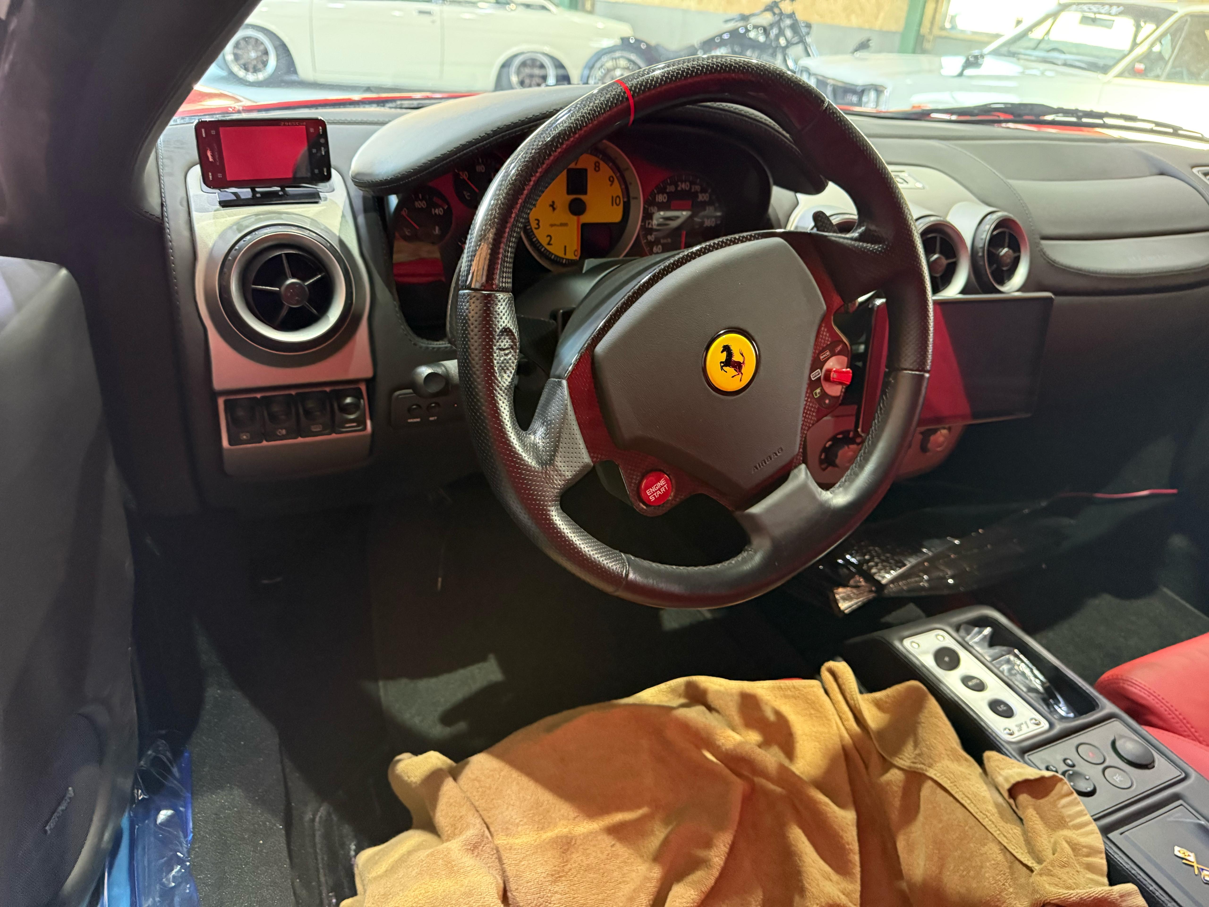 Ferrari F430 (photo: 3)