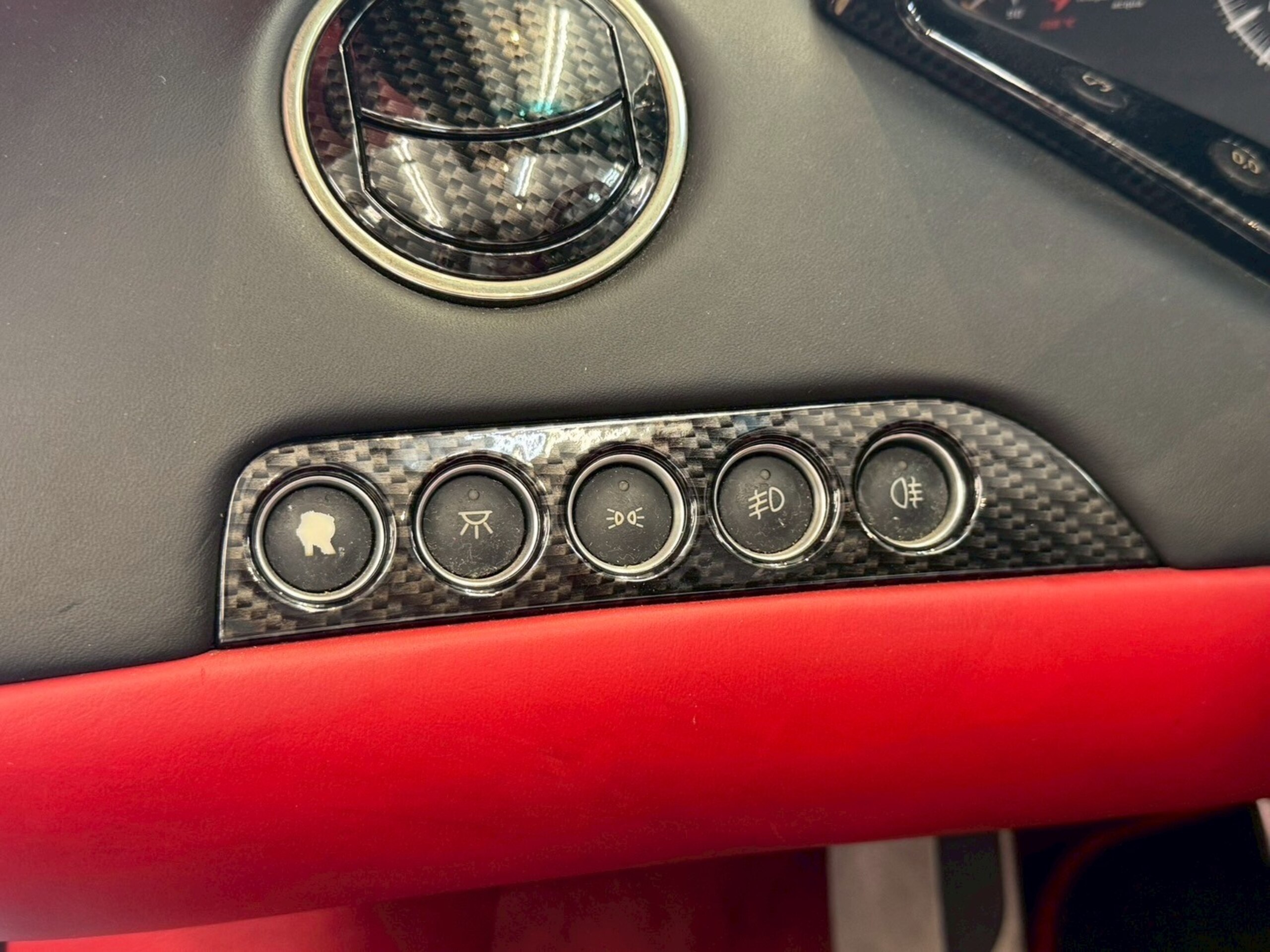 Lamborghini Murcielago Roadster (photo: 8)