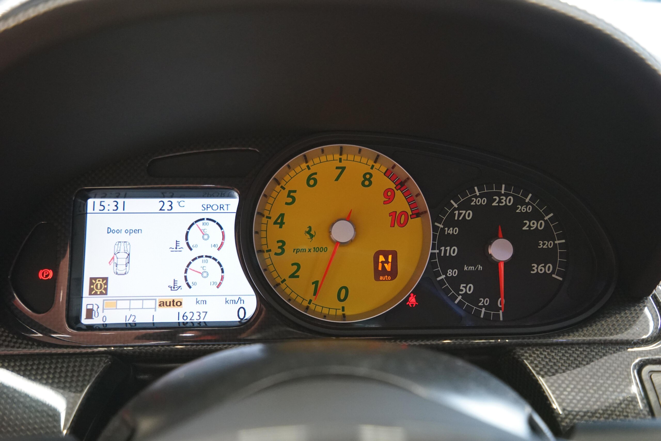 Ferrari 599 GTB (photo: 11)