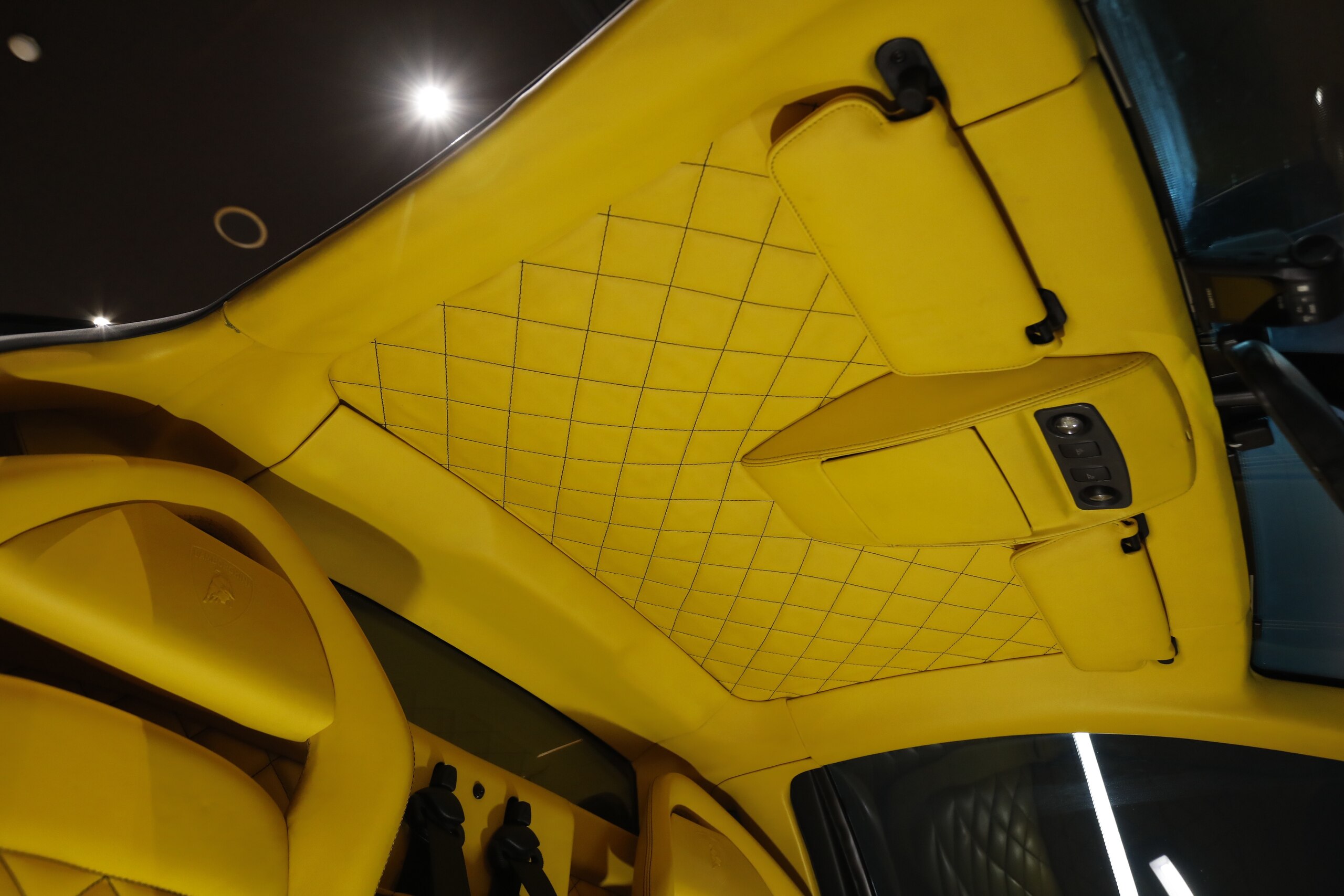 Lamborghini Murcielago LP640 (photo: 10)