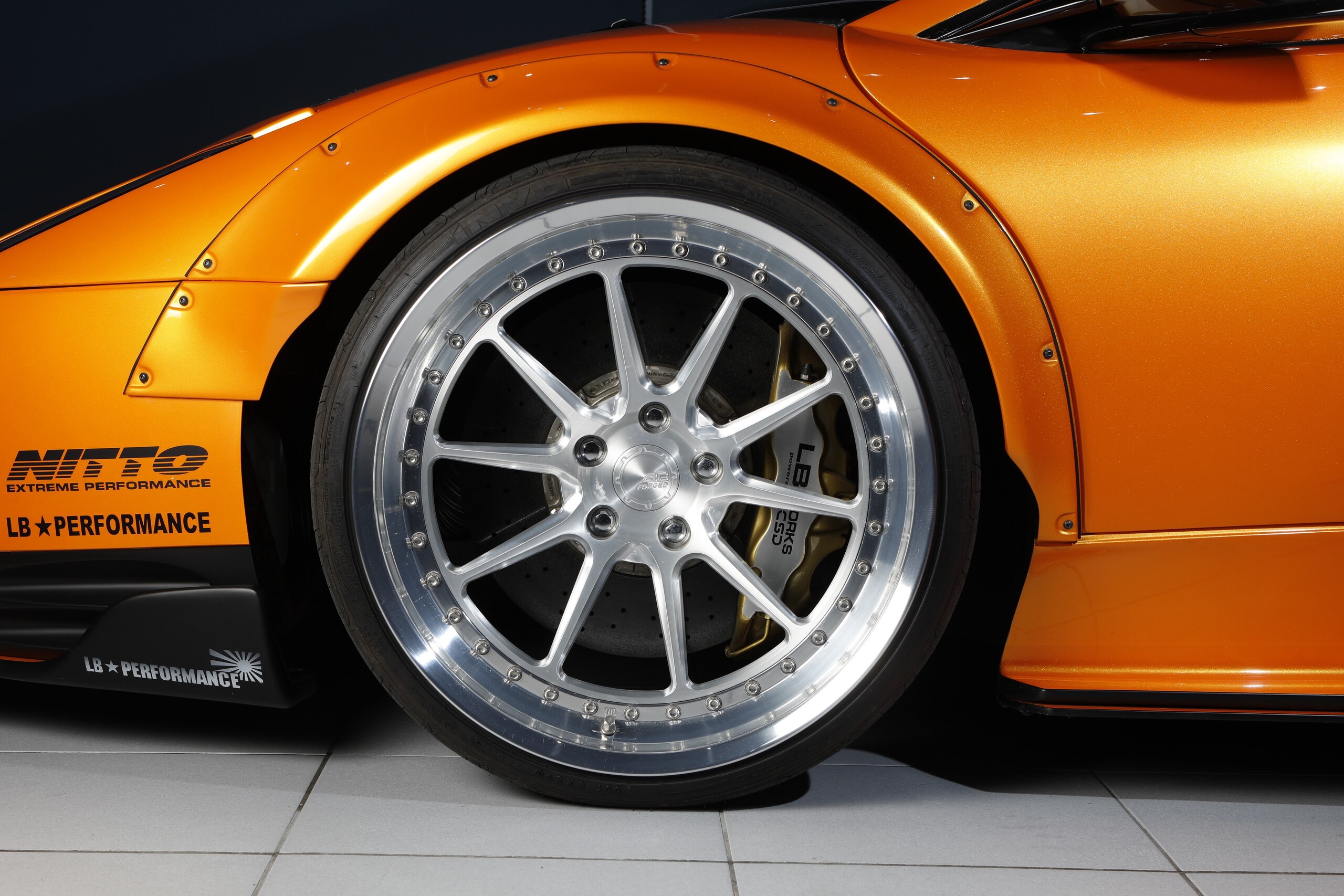 Lamborghini Murcielago LP640 (photo: 18)