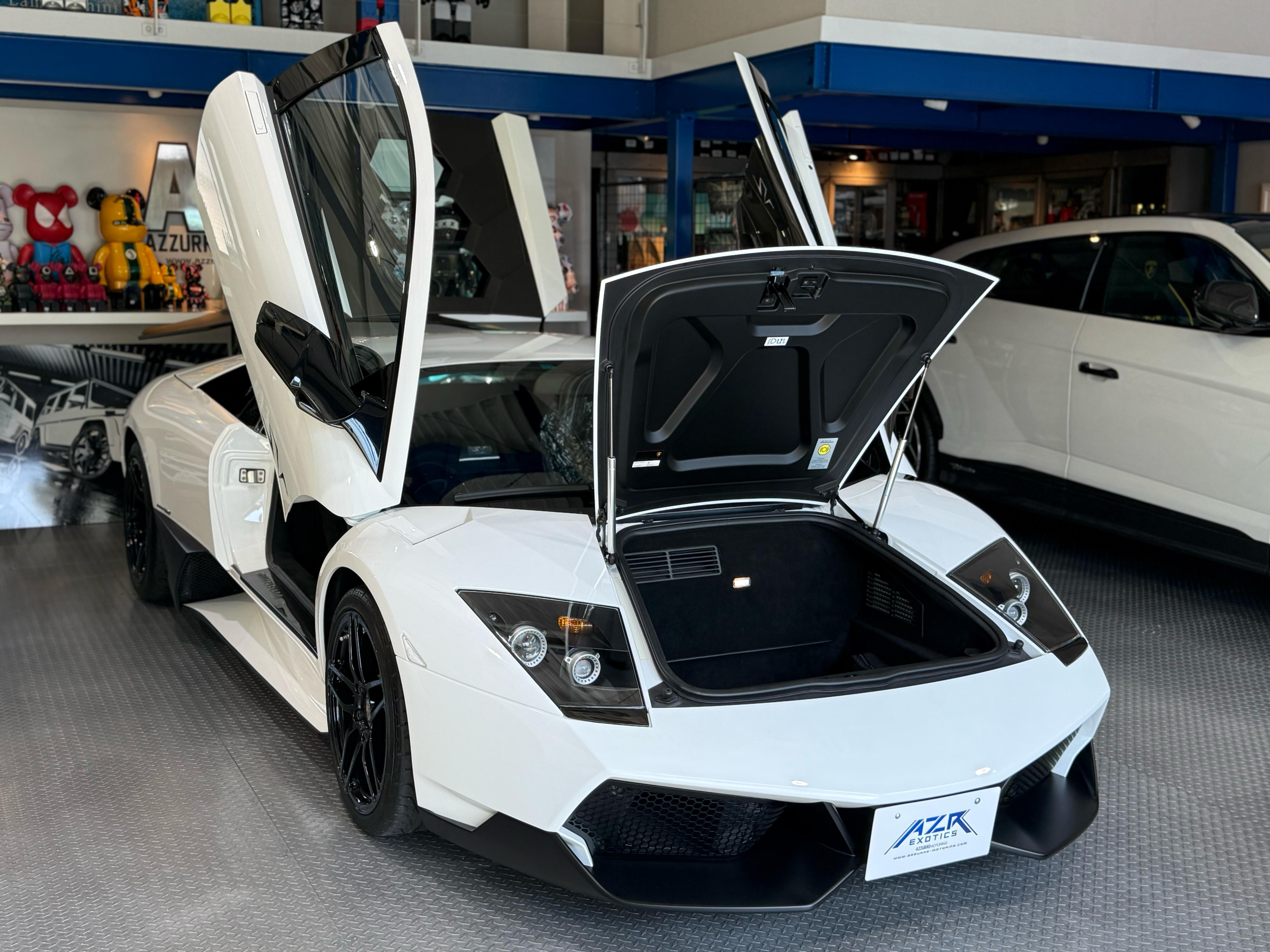 Lamborghini Murcielago LP670-4 SV (photo: 1)