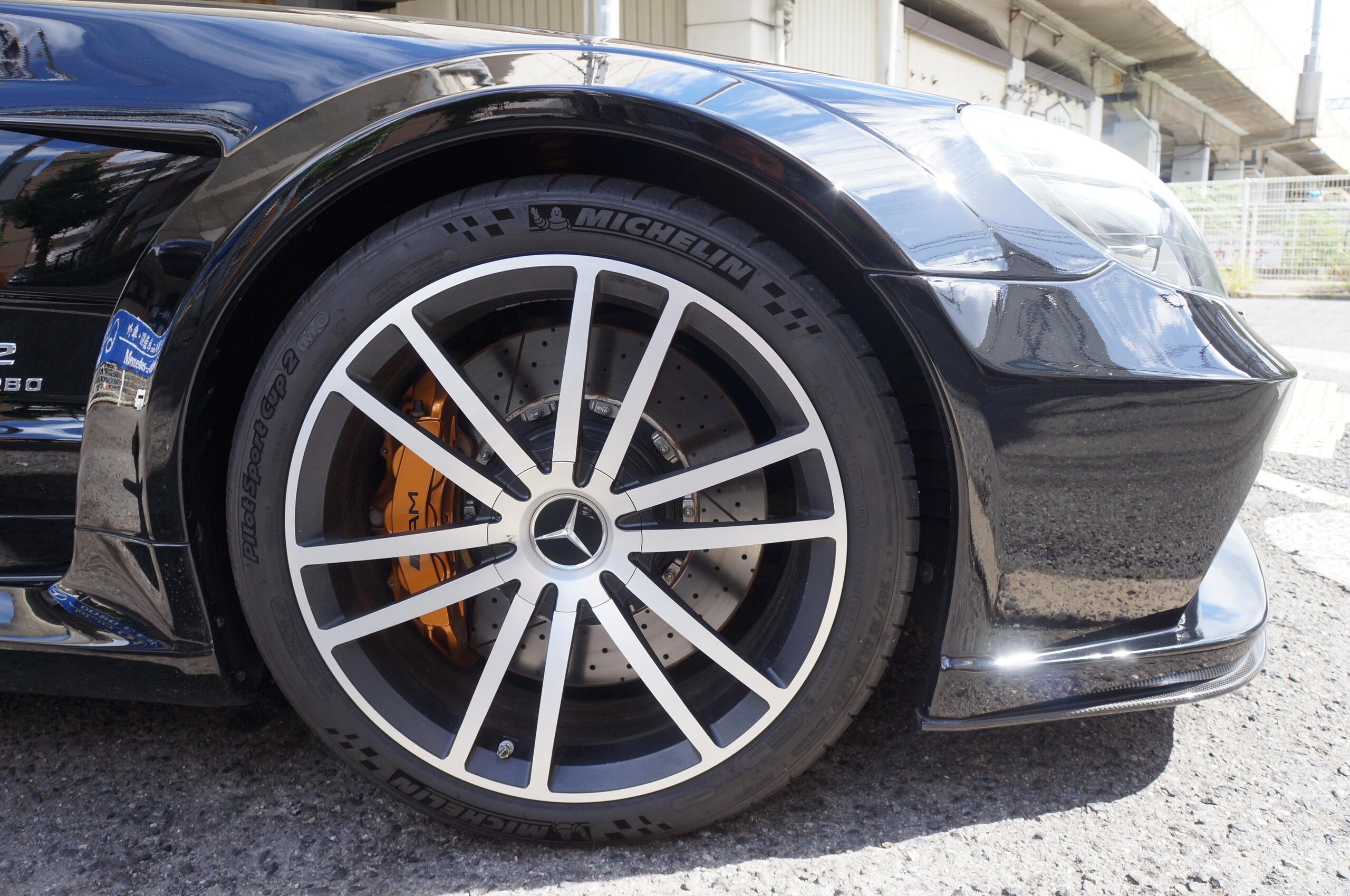 Mercedes Benz SL65 AMG (photo: 21)