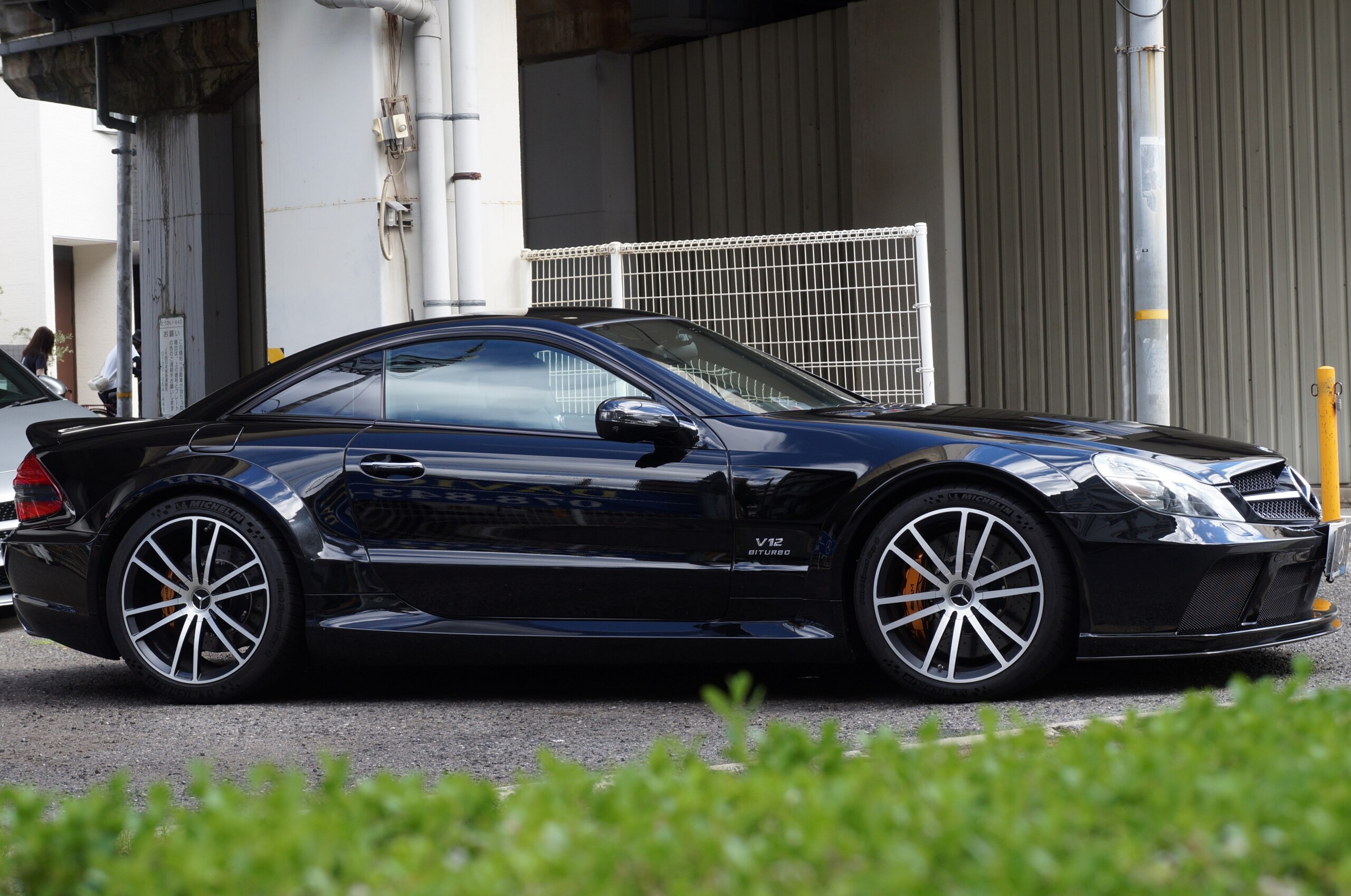 Mercedes Benz SL65 AMG (photo: 2)