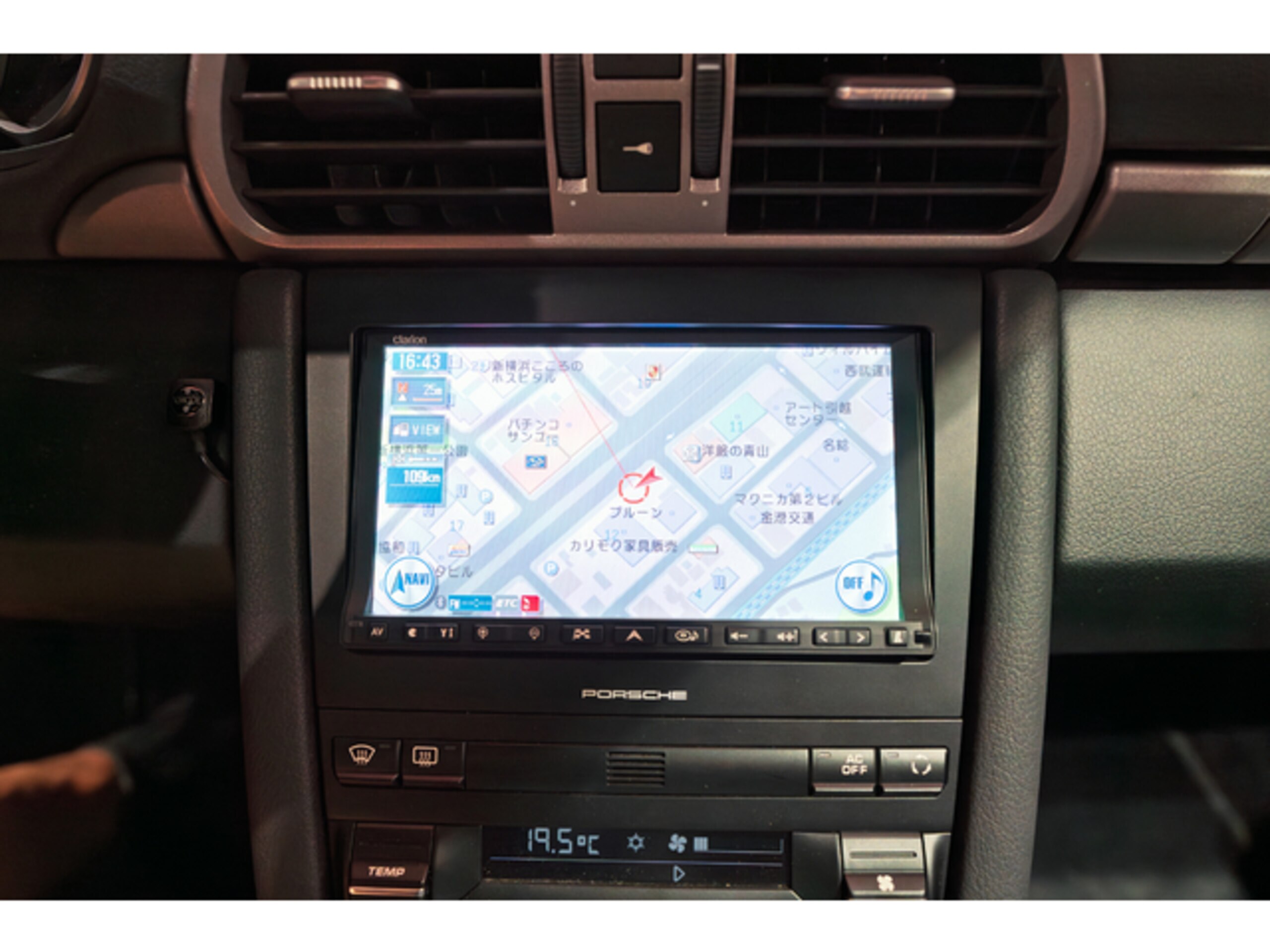 Porsche 911 GT3 (photo: 7)