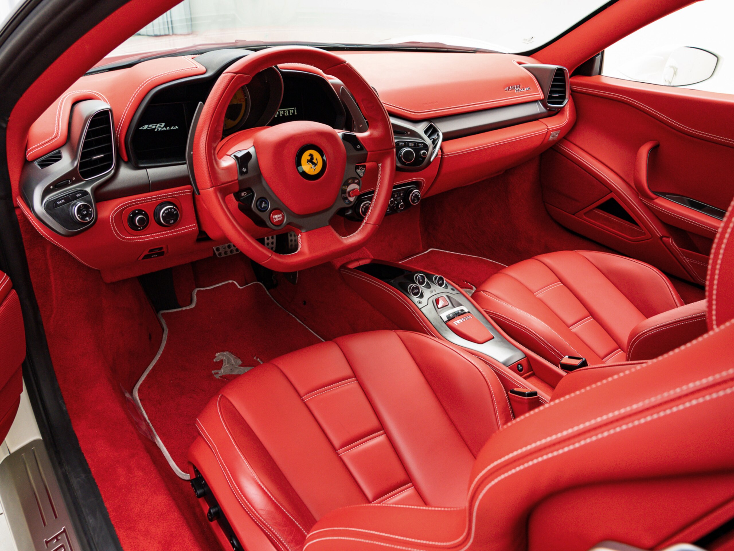 Ferrari 458 Italia F1 DCT (photo: 6)