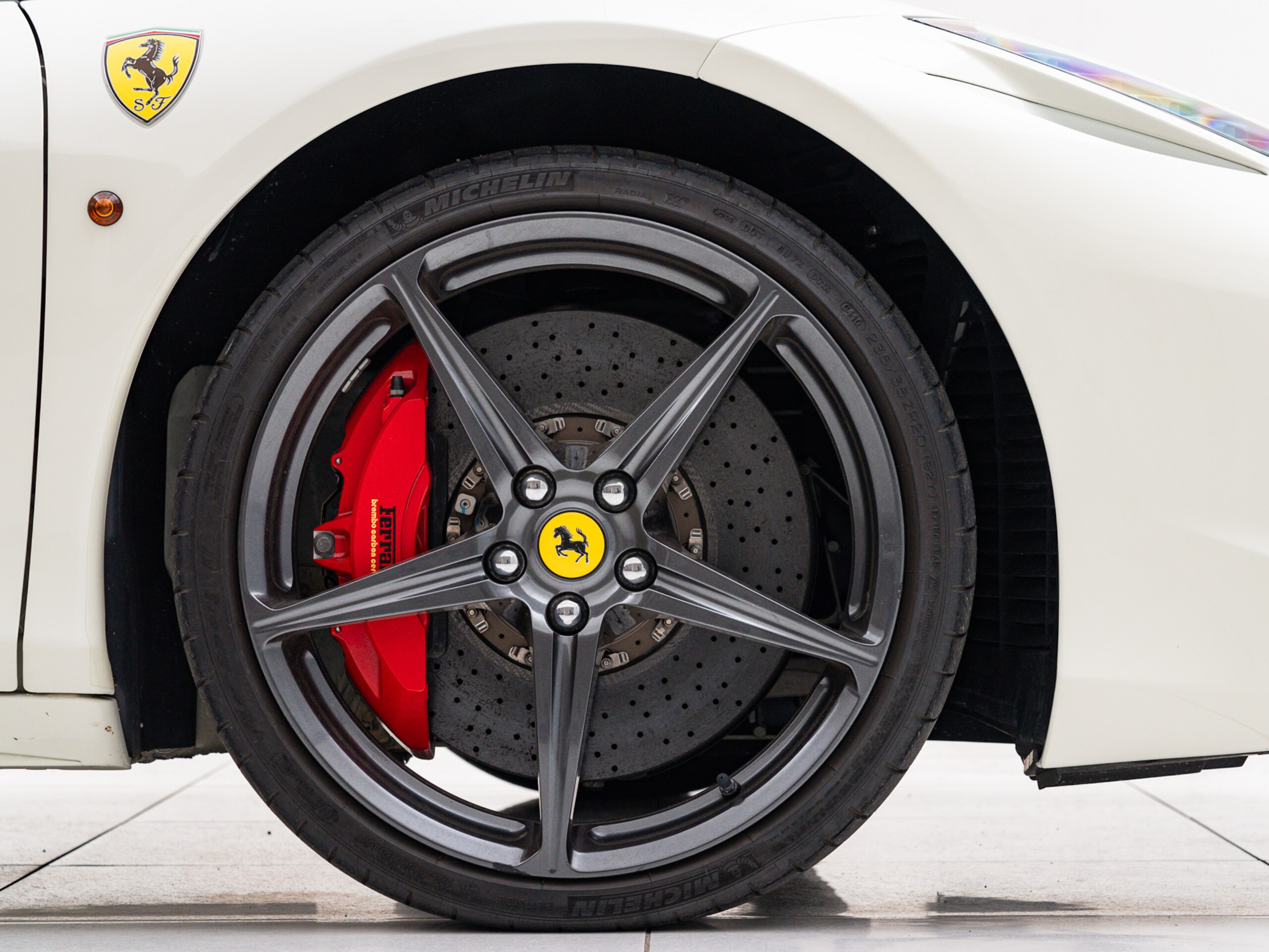 Ferrari 458 Italia F1 DCT (photo: 19)