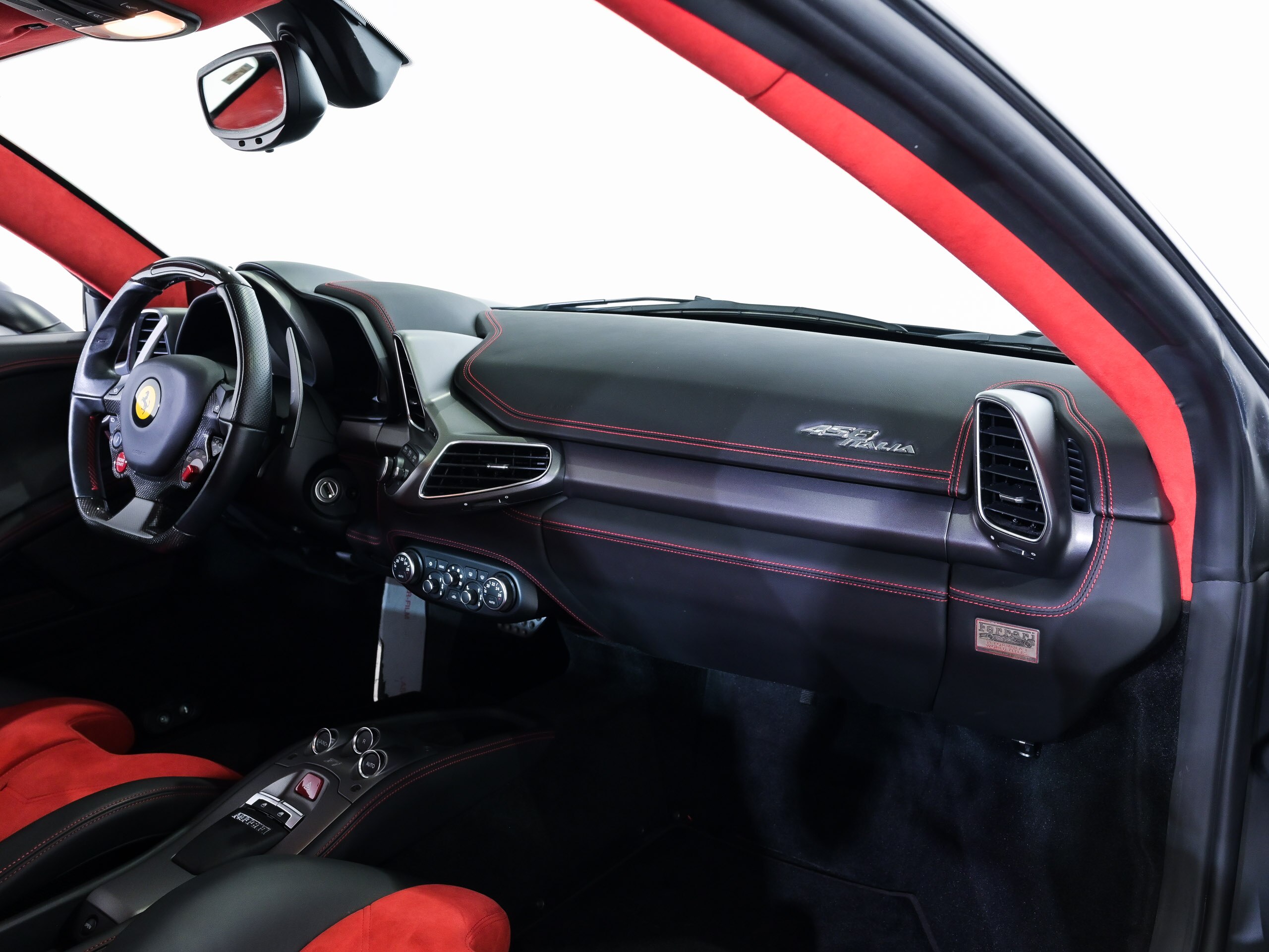 Ferrari 458 Italia F1 DCT (photo: 17)