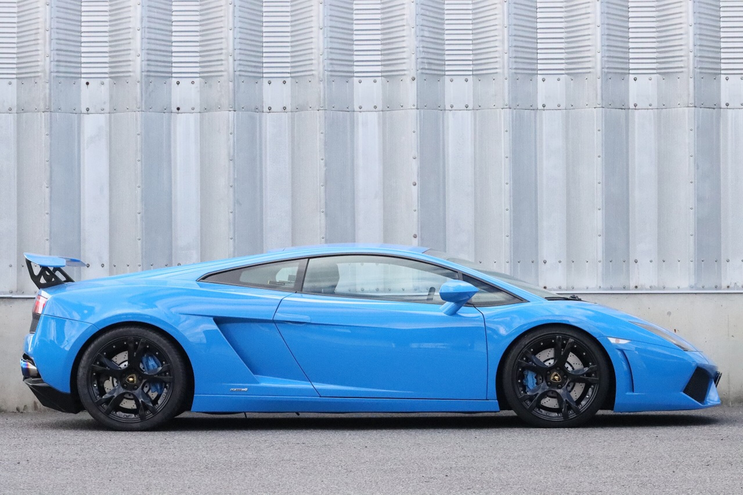 Lamborghini Gallardo LP560-4 (photo: 6)