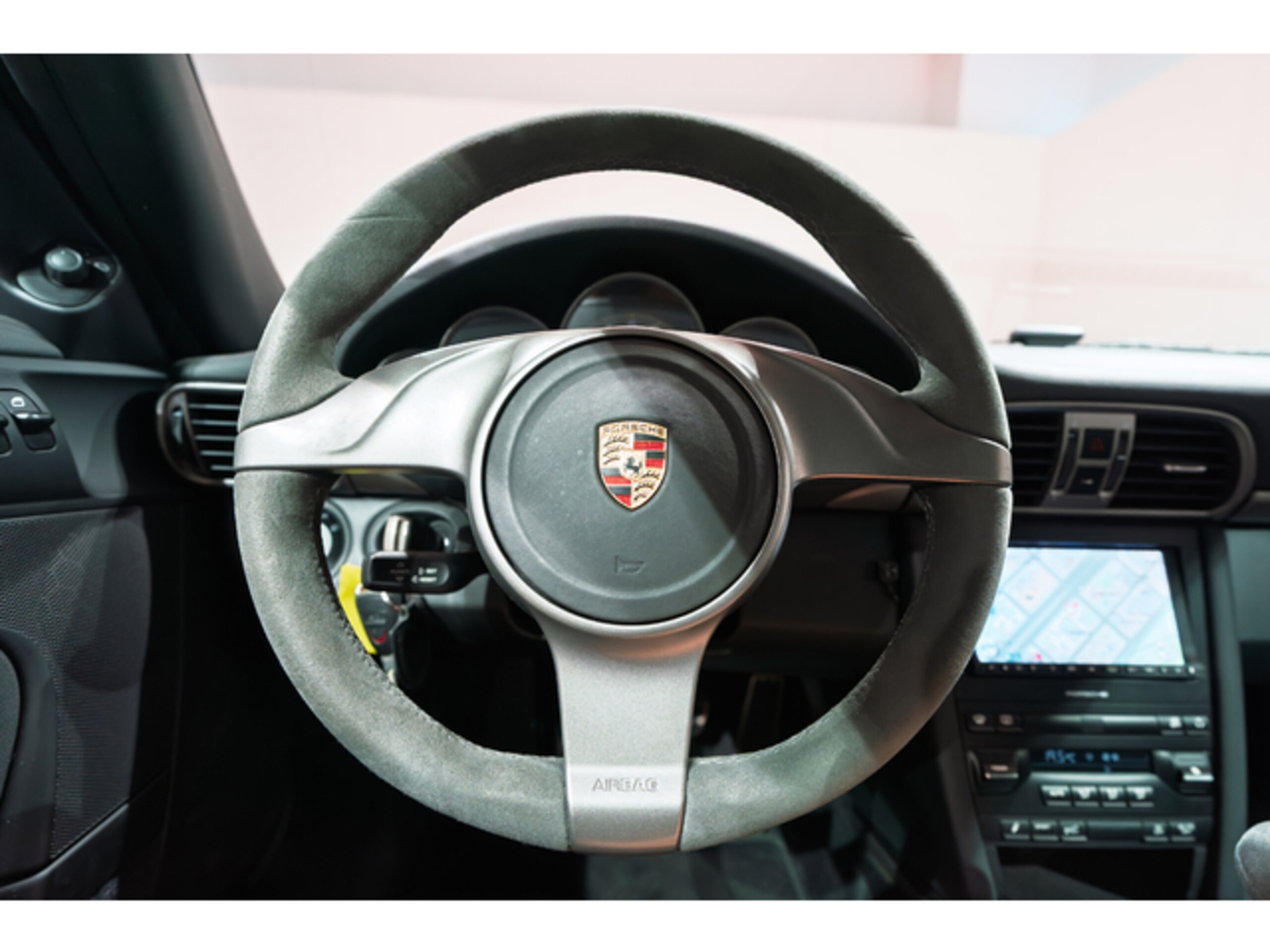 Porsche 911 GT3 (photo: 5)