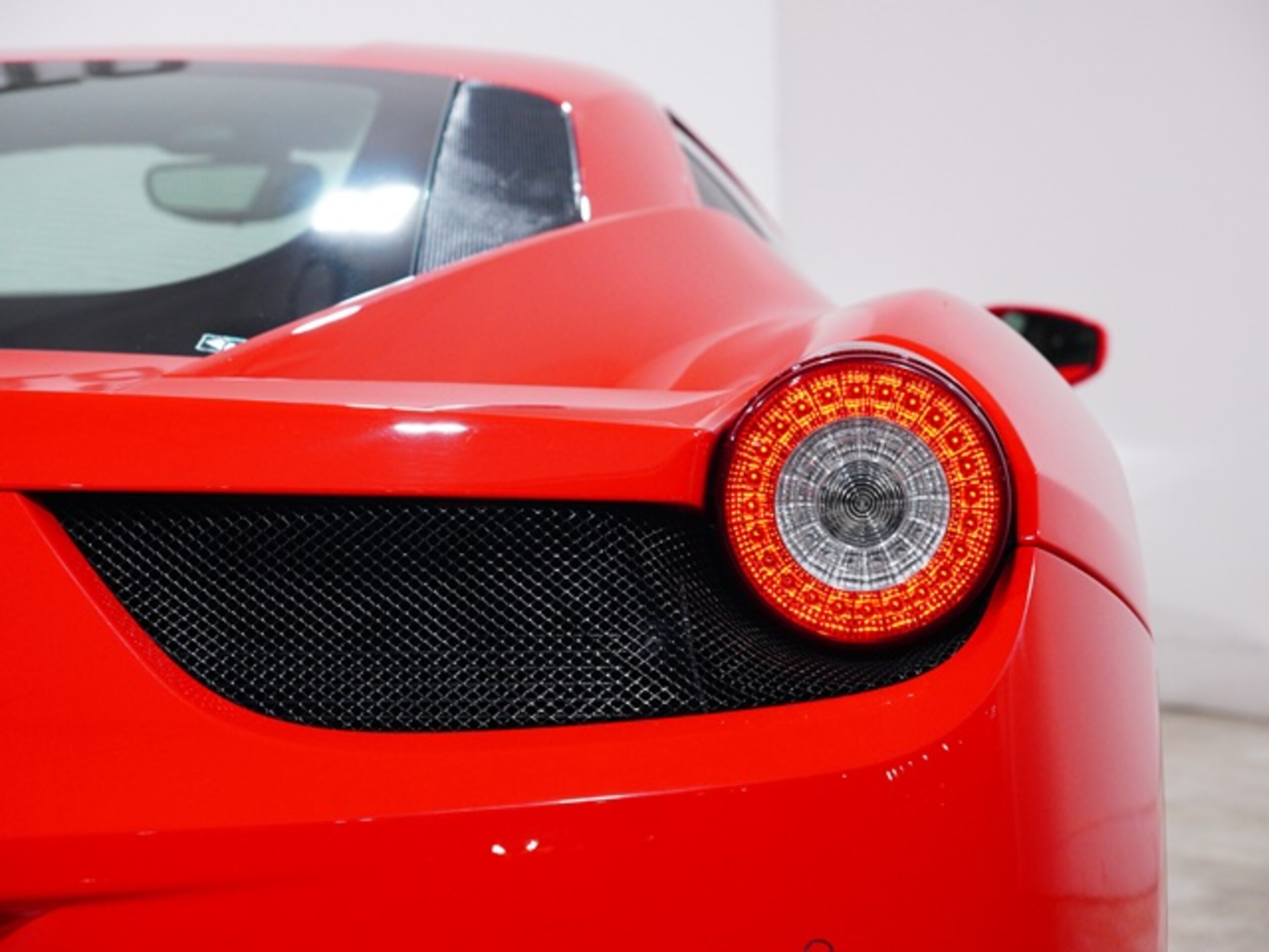 Ferrari 458 Italia F1 DCT (photo: 7)