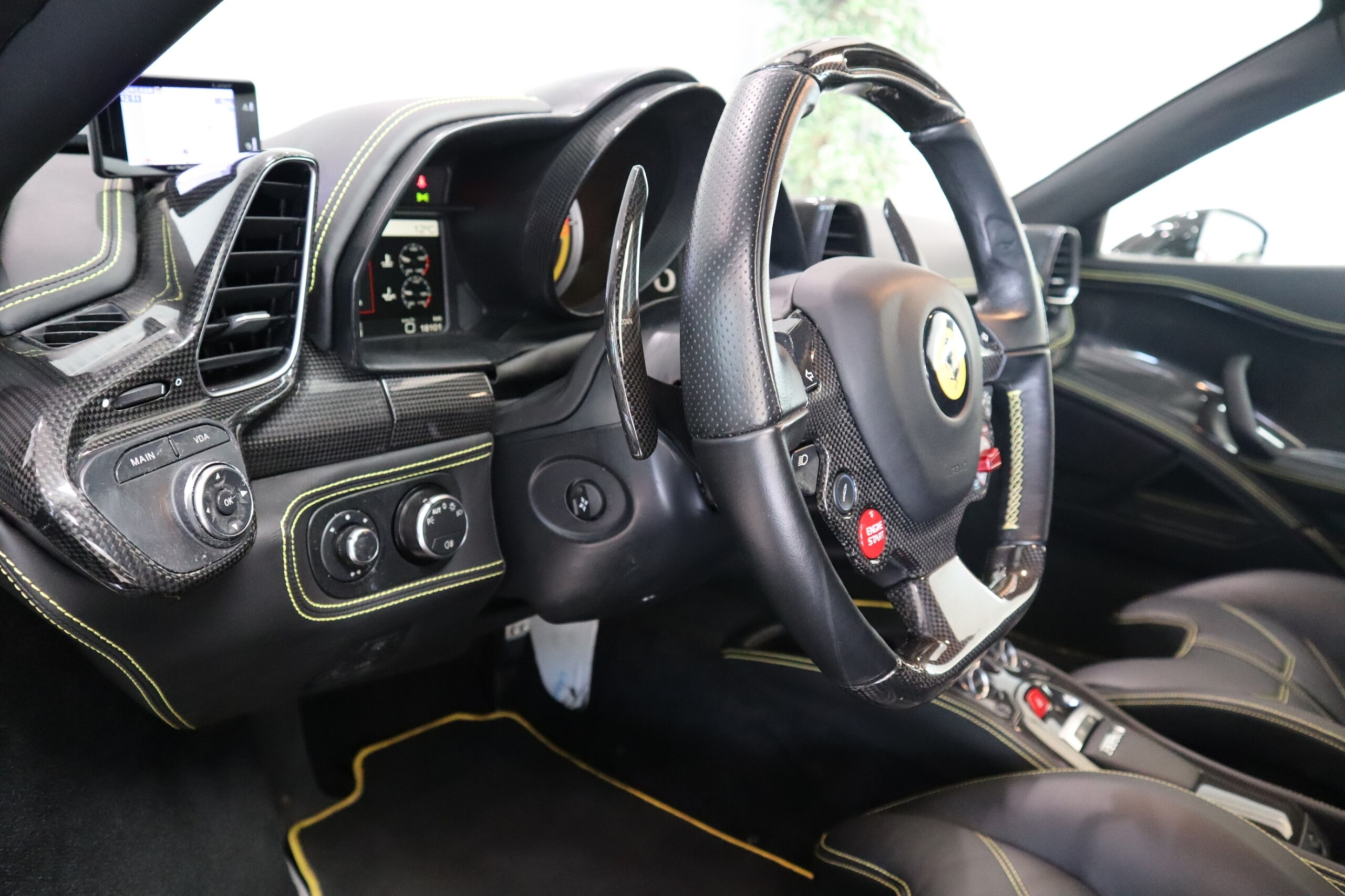 Ferrari 458 Italia F1 DCT (photo: 9)