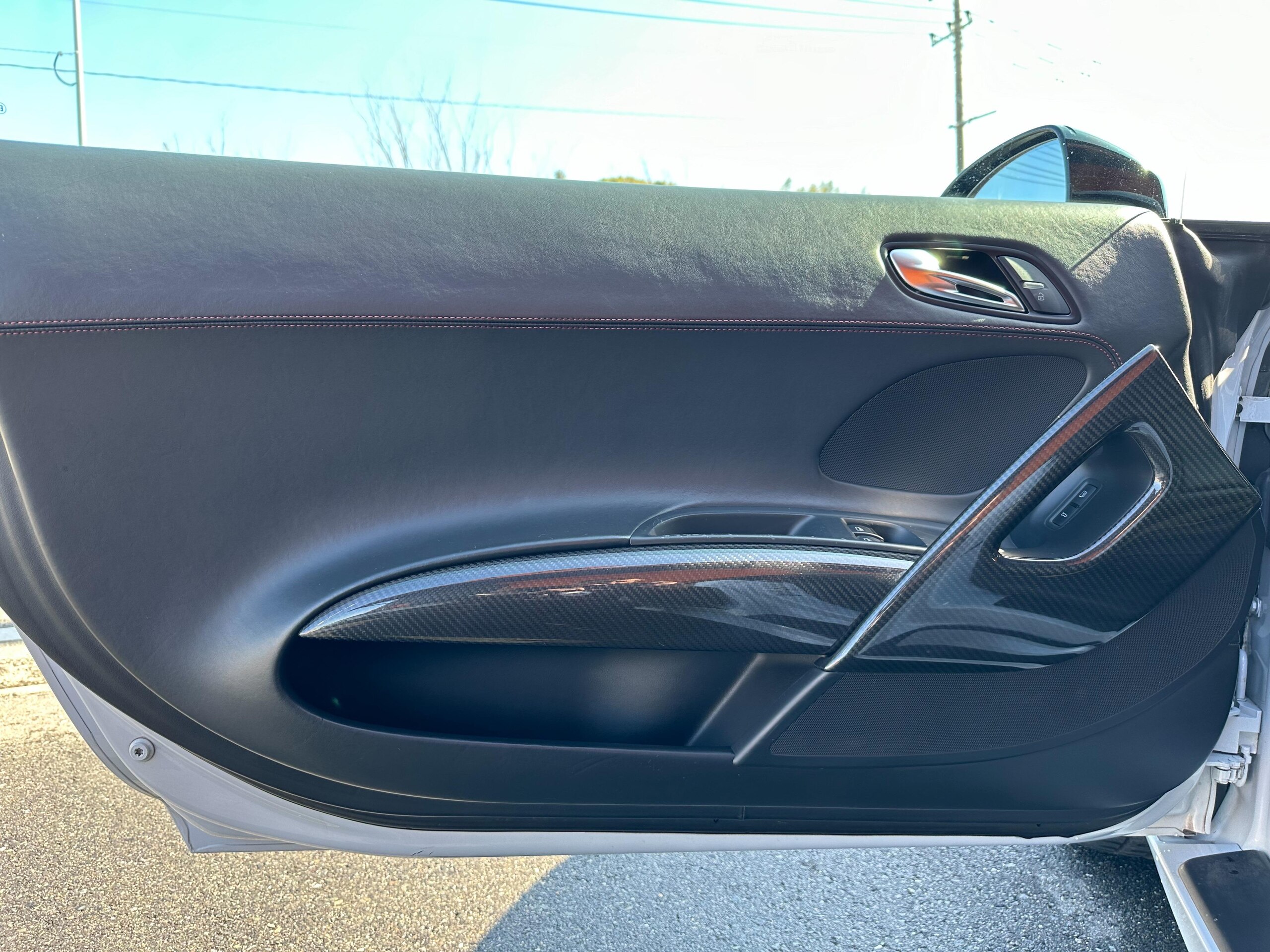 Audi R8 5.2 FSI Quattro (photo: 16)