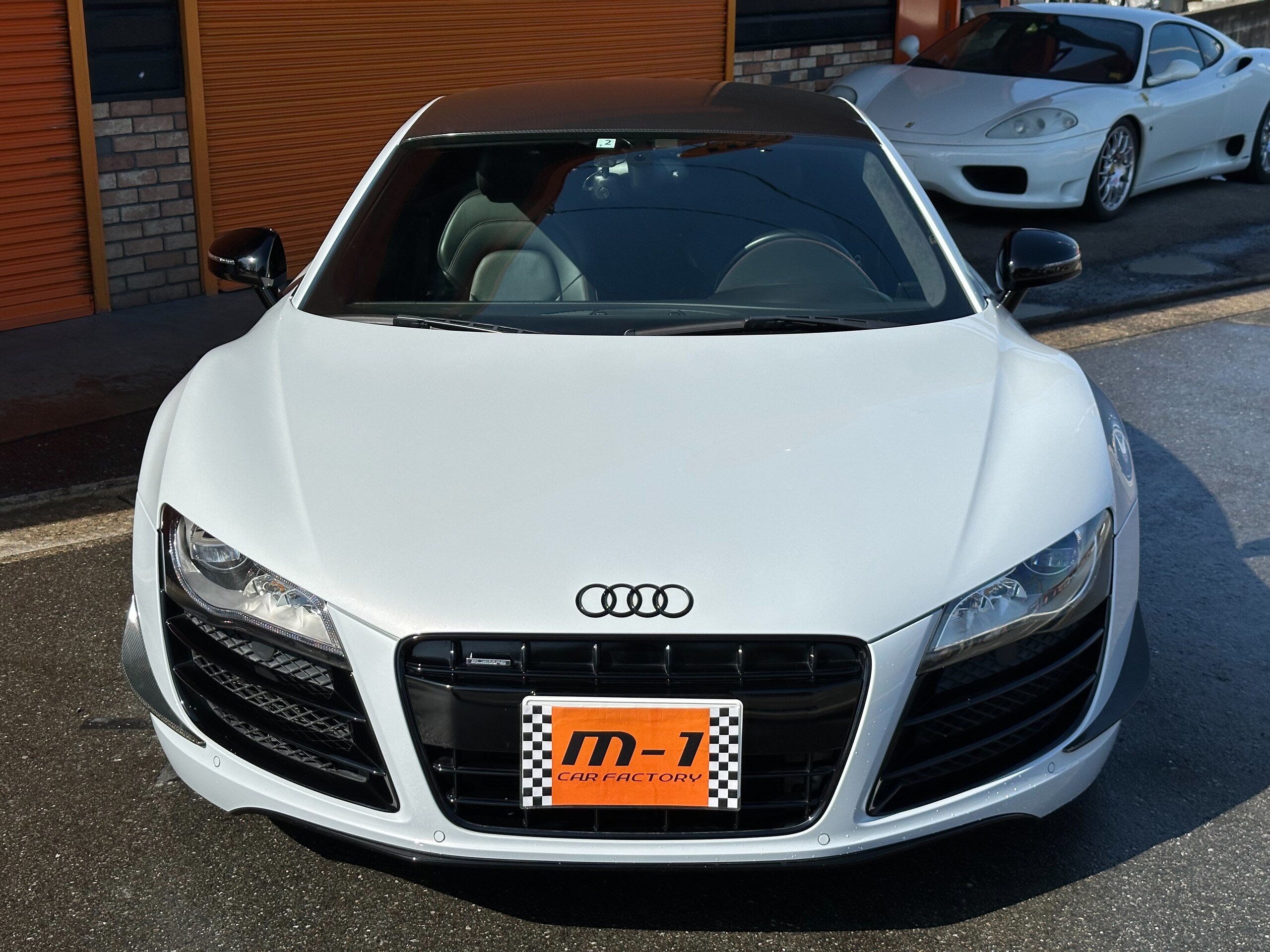 Audi R8 5.2 FSI Quattro (photo: 1)