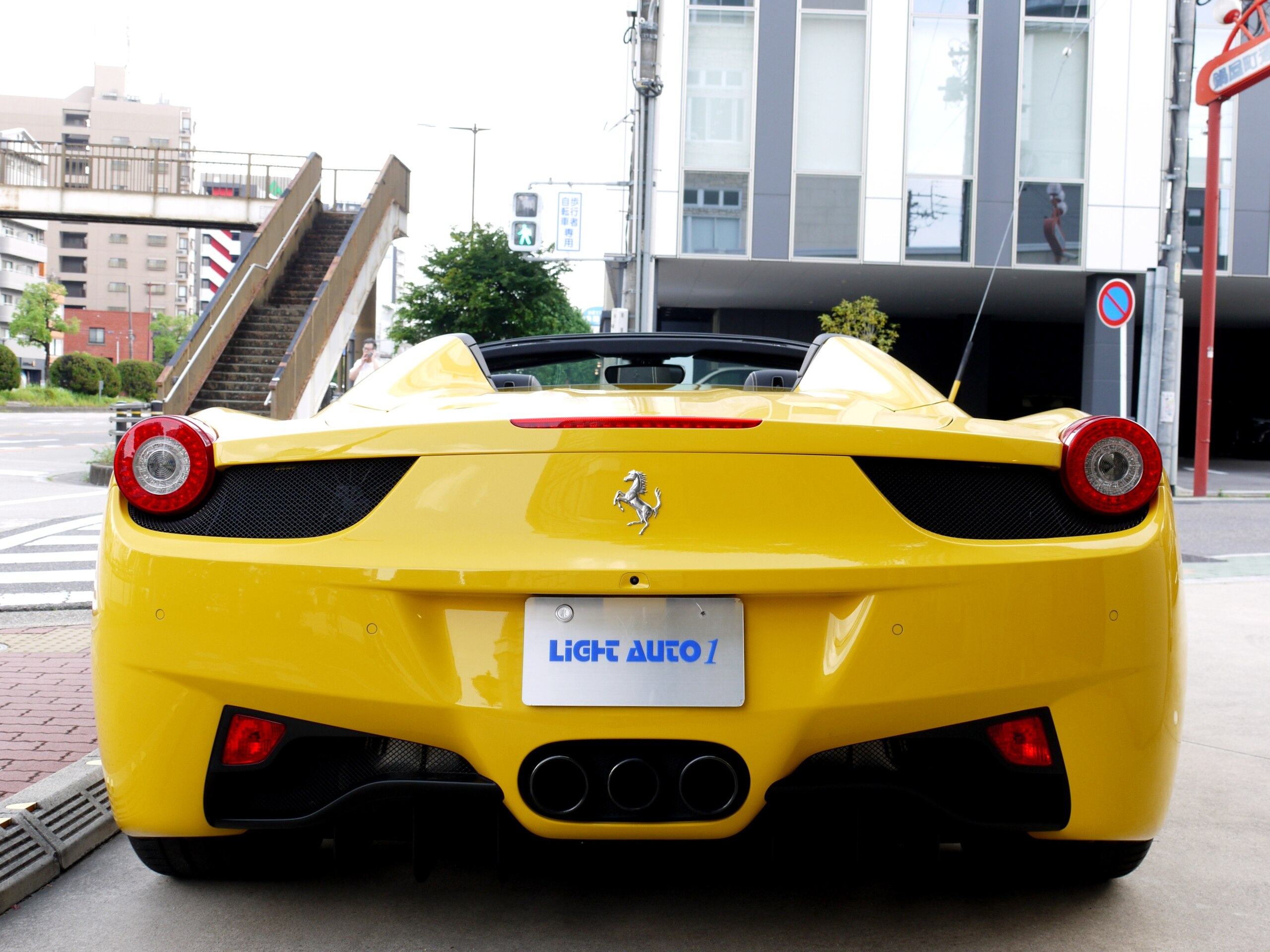 Ferrari 458 Spider (photo: 4)
