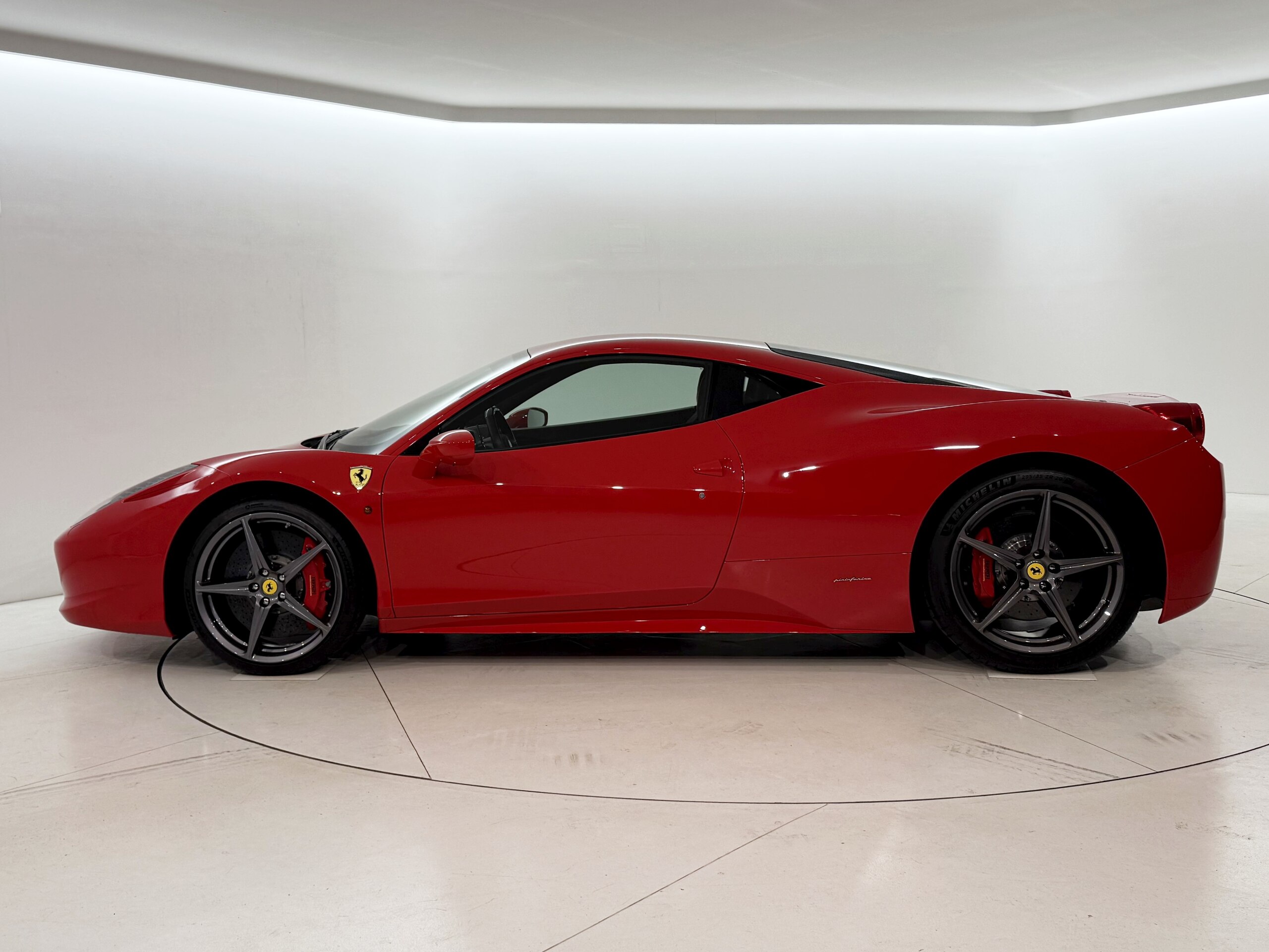 Ferrari 458 Italia F1 DCT (photo: 3)
