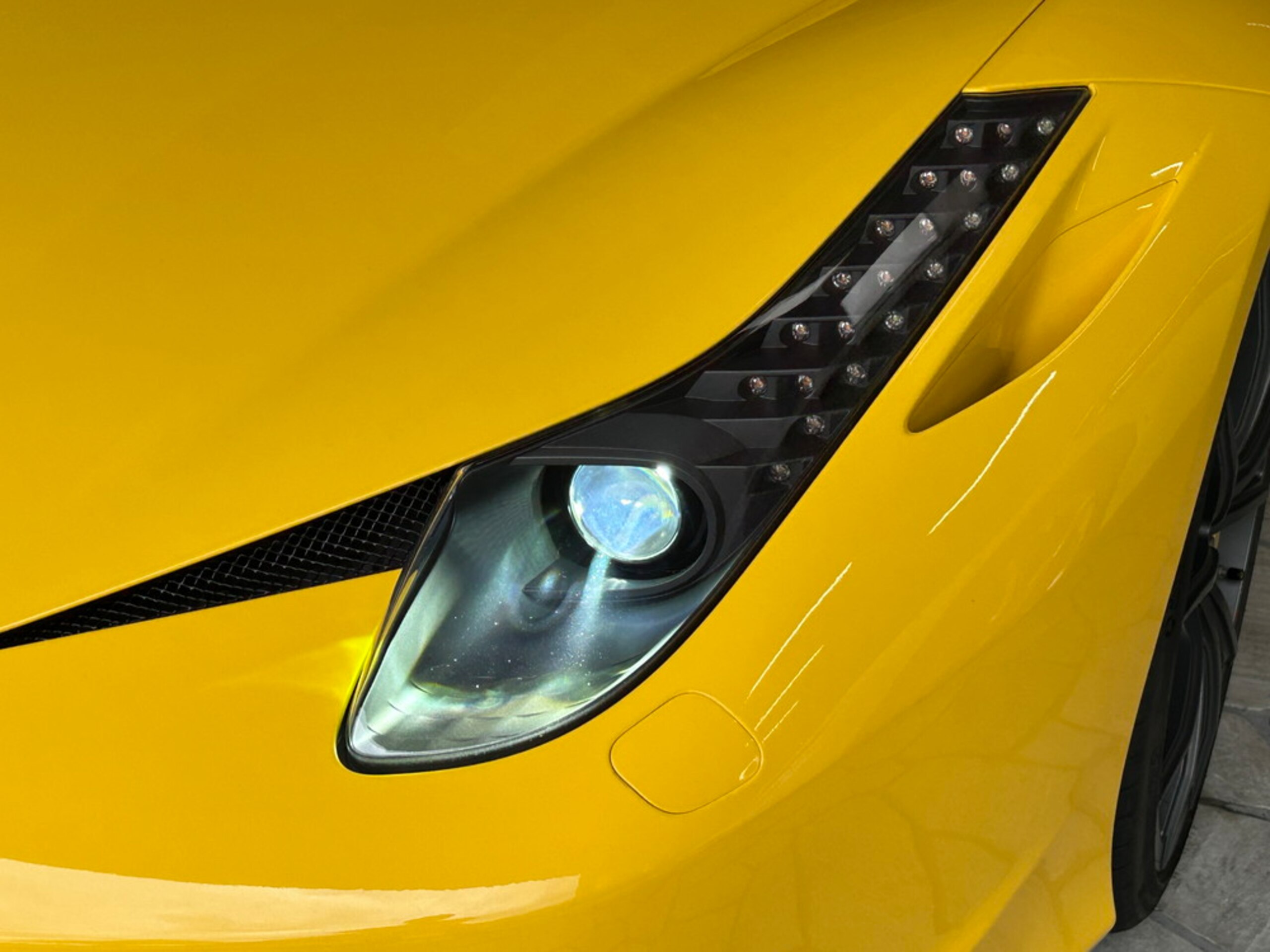 Ferrari 458 Italia F1 DCT (photo: 13)