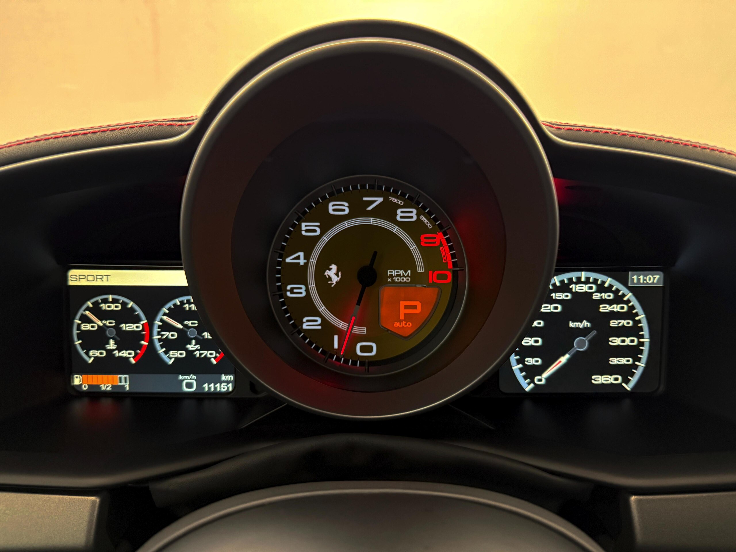 Ferrari 458 Italia F1 DCT (photo: 11)