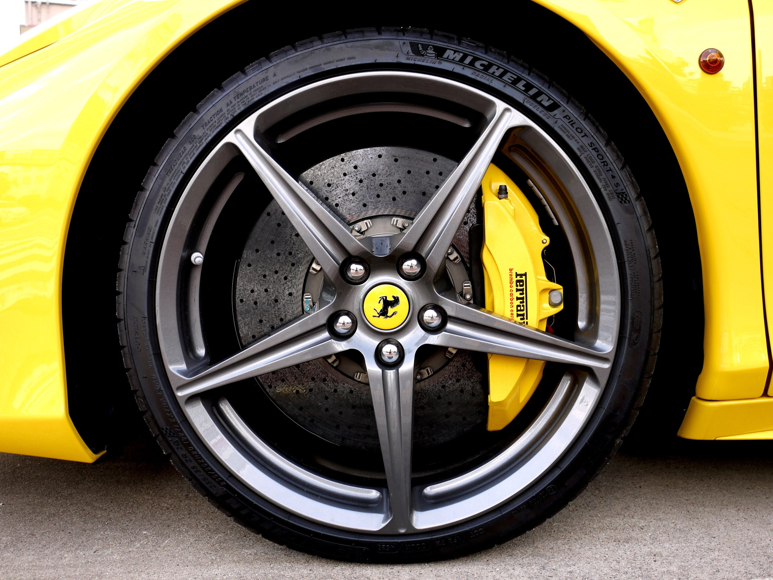 Ferrari 458 Spider (photo: 12)