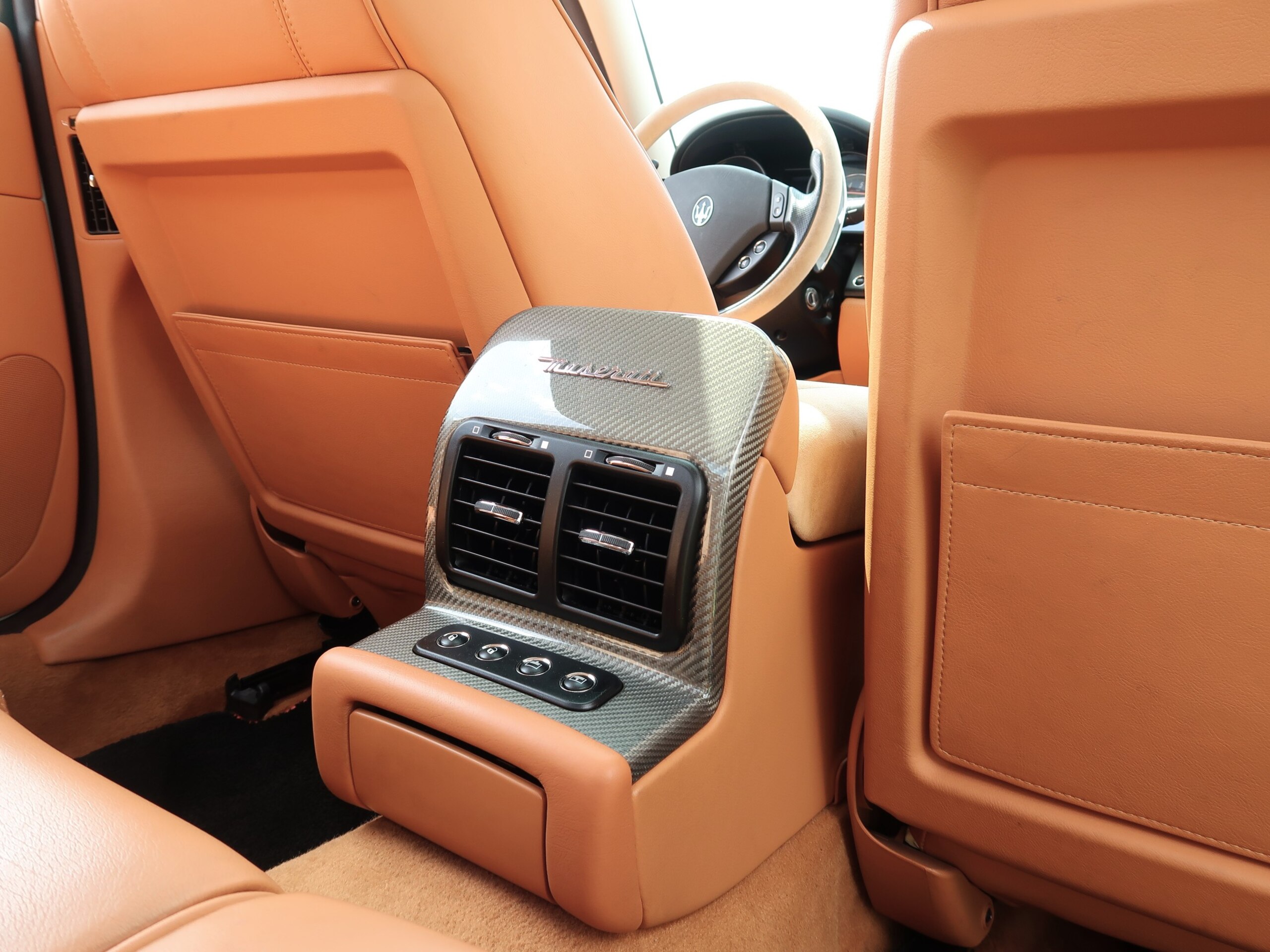 Maserati Quattroporte Sport GT S (photo: 12)