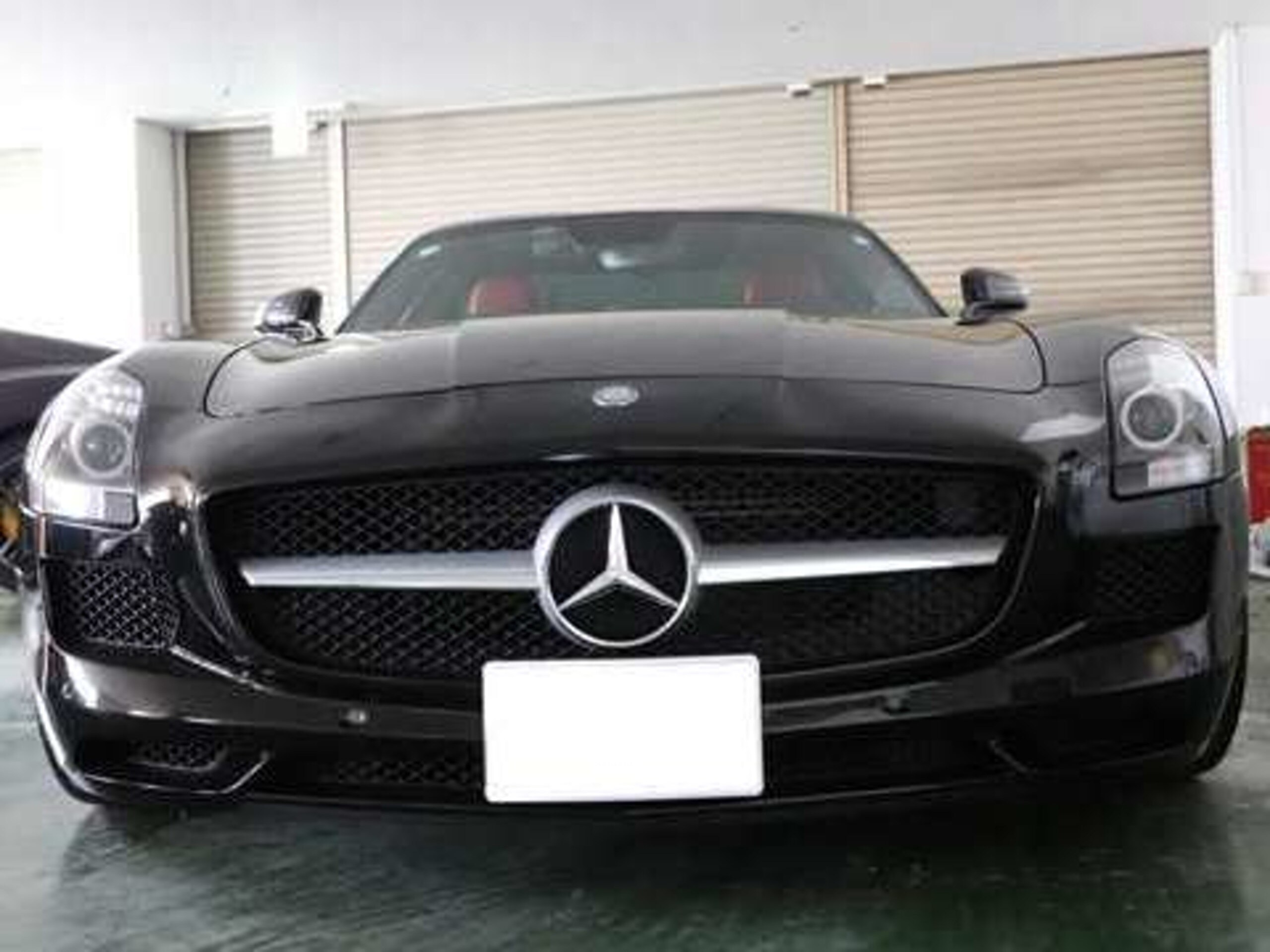 Mercedes Benz SLS AMG (photo: 1)